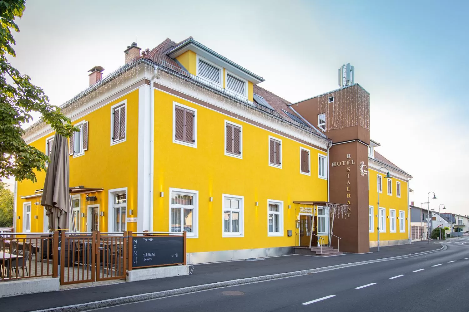 Property building in Hotel Guidassoni