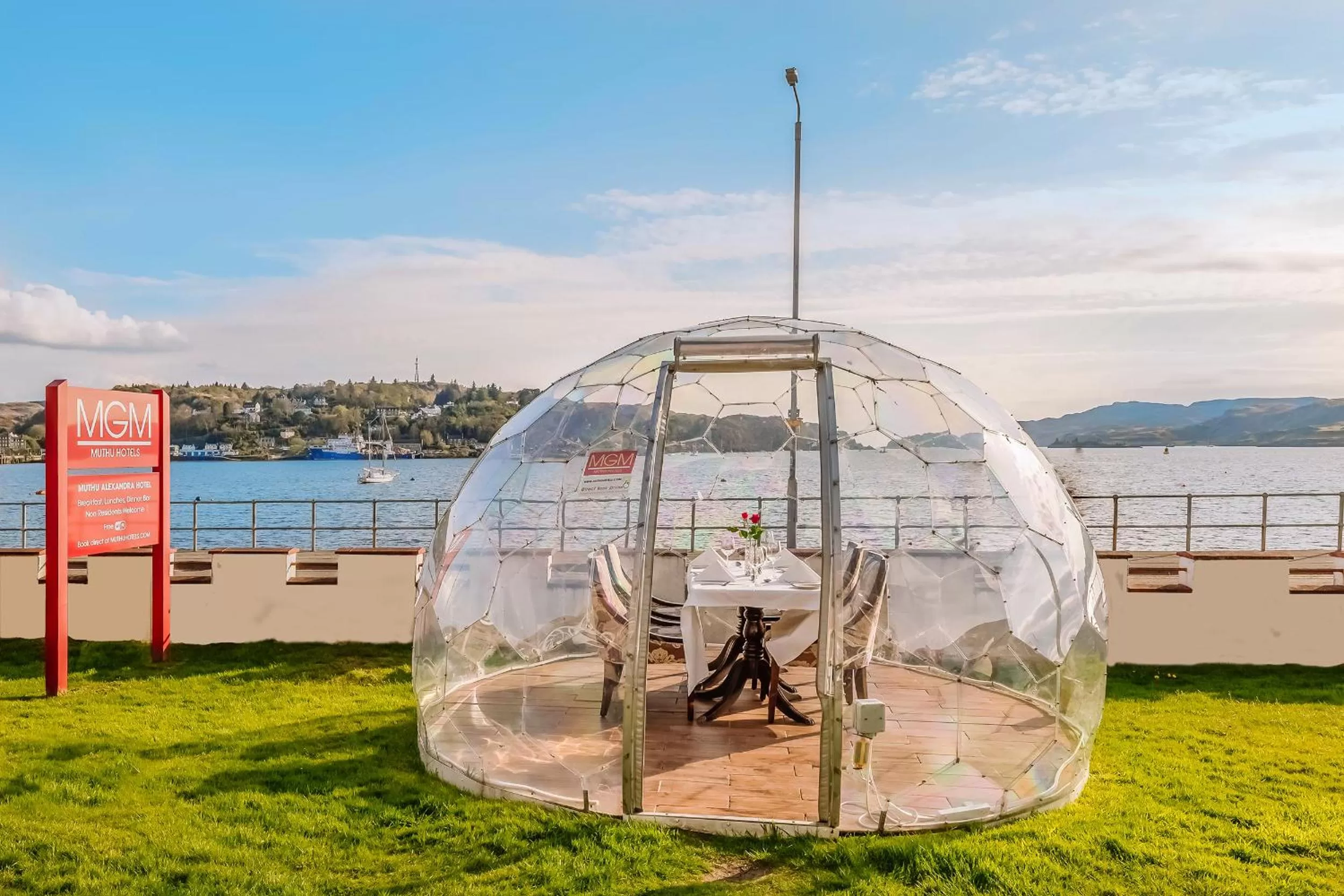 Restaurant/places to eat in Muthu Alexandra Hotel