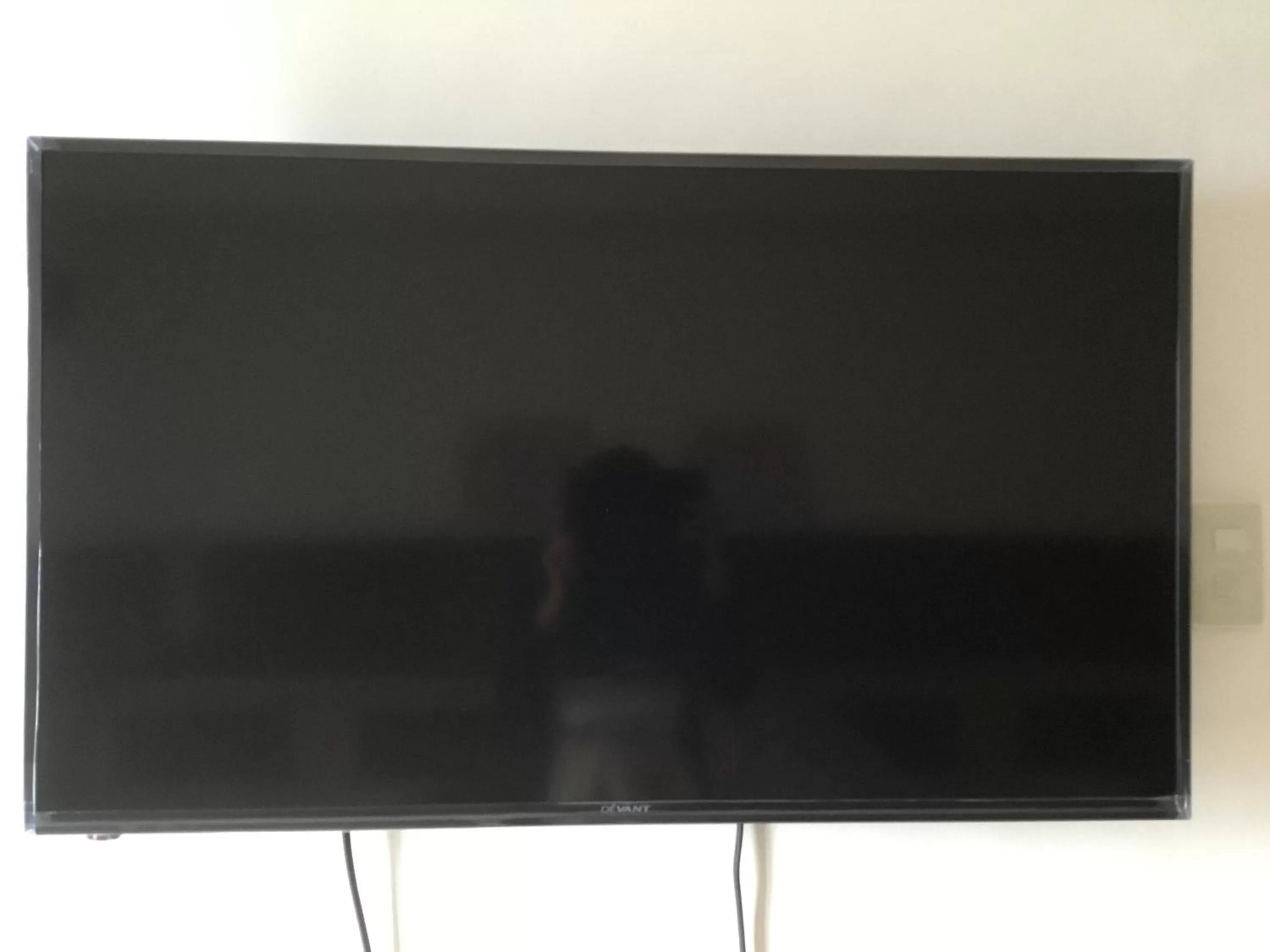 Condo with Free Swimming Pool & Viewing Deck