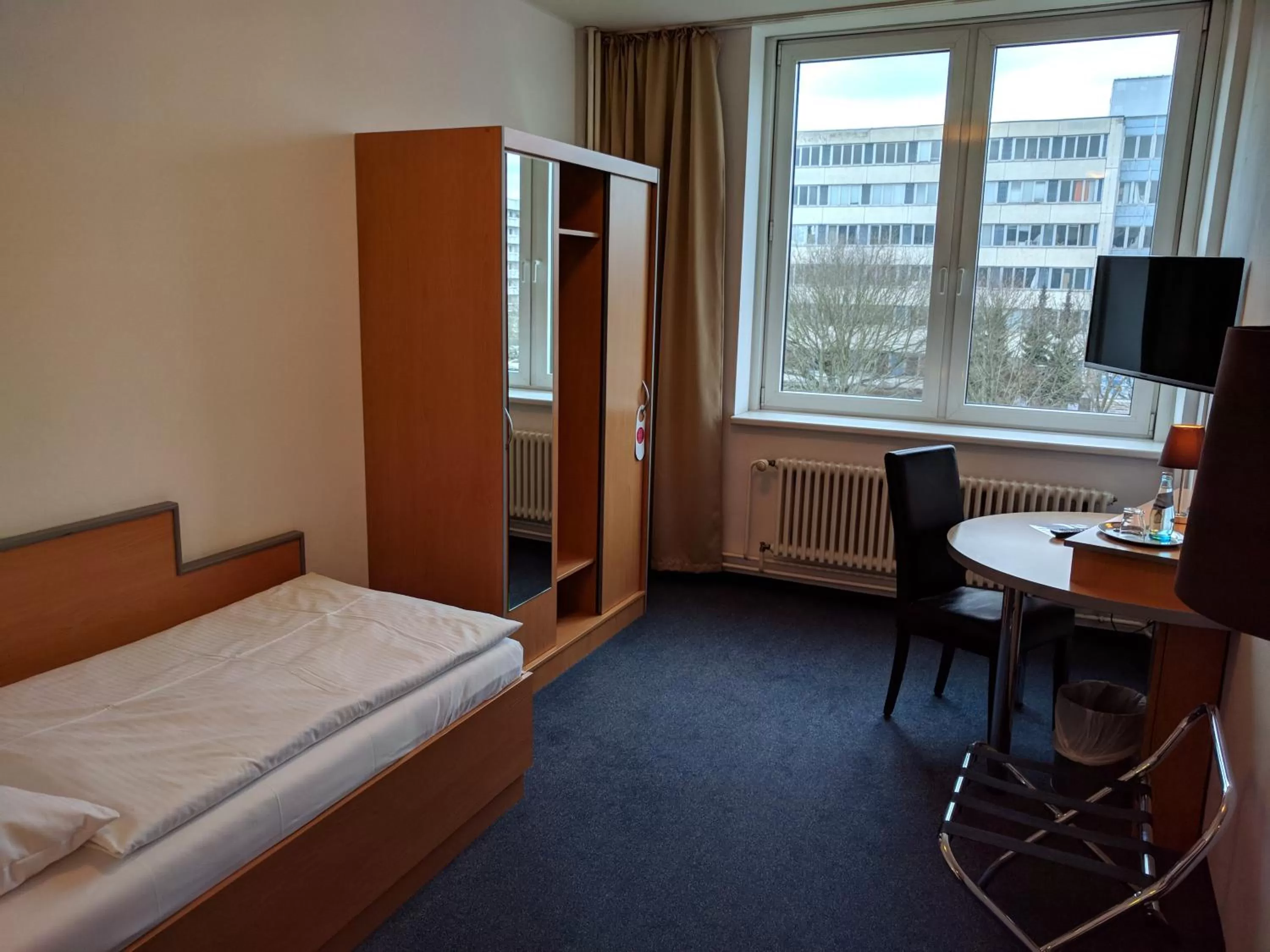 Photo of the whole room, Bed in Hotel Sedes