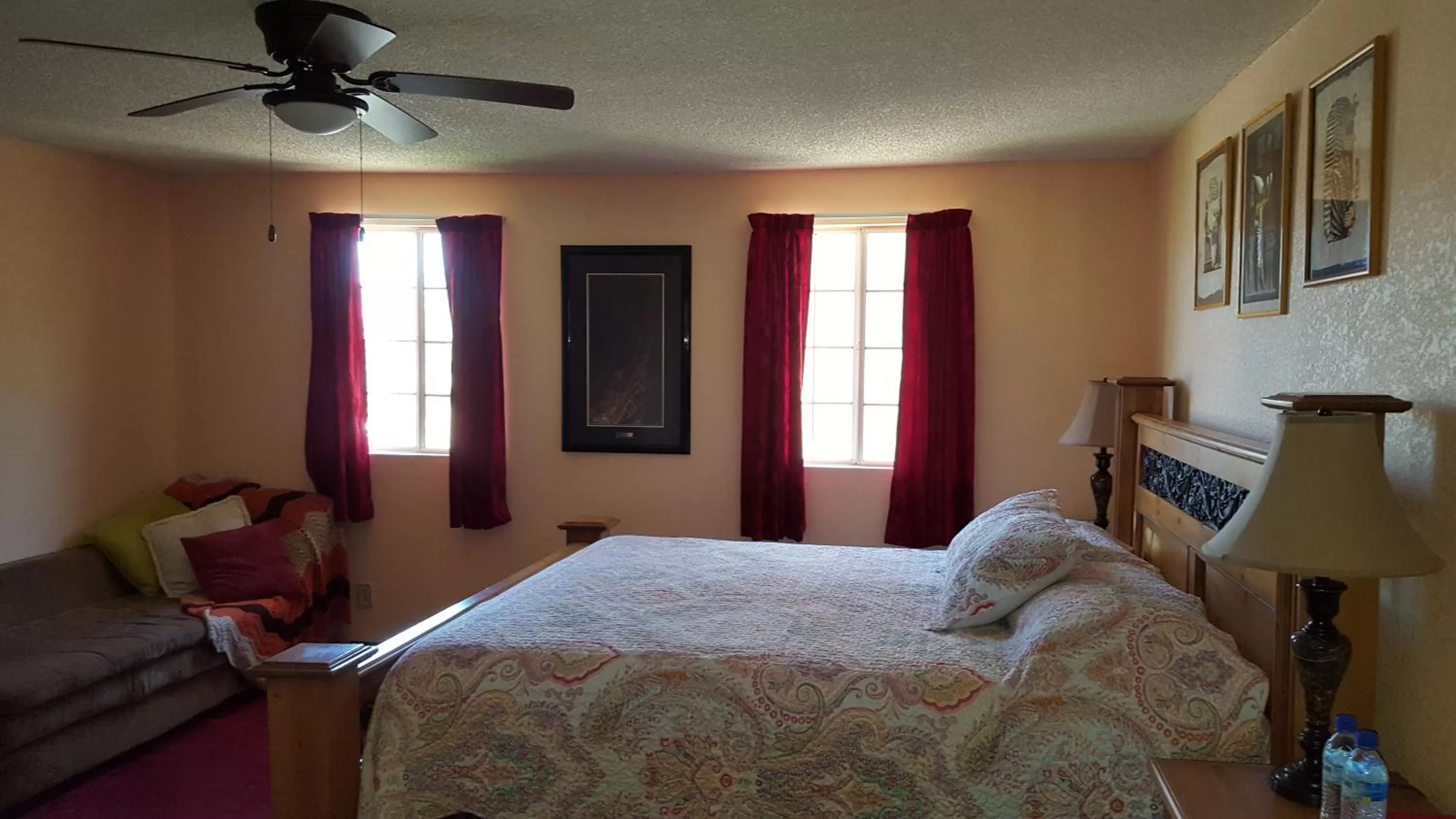 Photo of the whole room, Bed in Playa Hermosa Inn at the beach