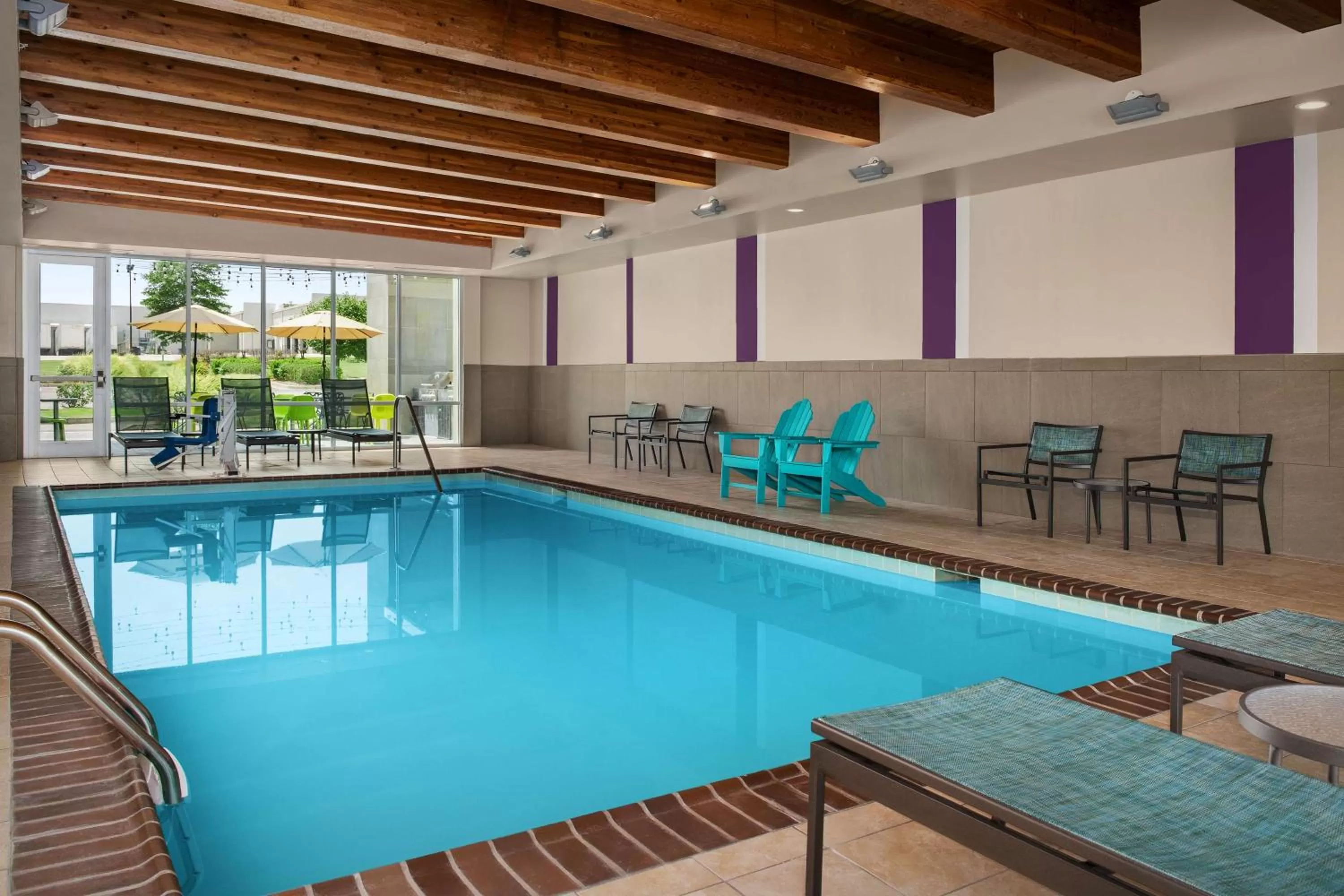 Pool view in Home2 Suites by Hilton - Memphis/Southaven
