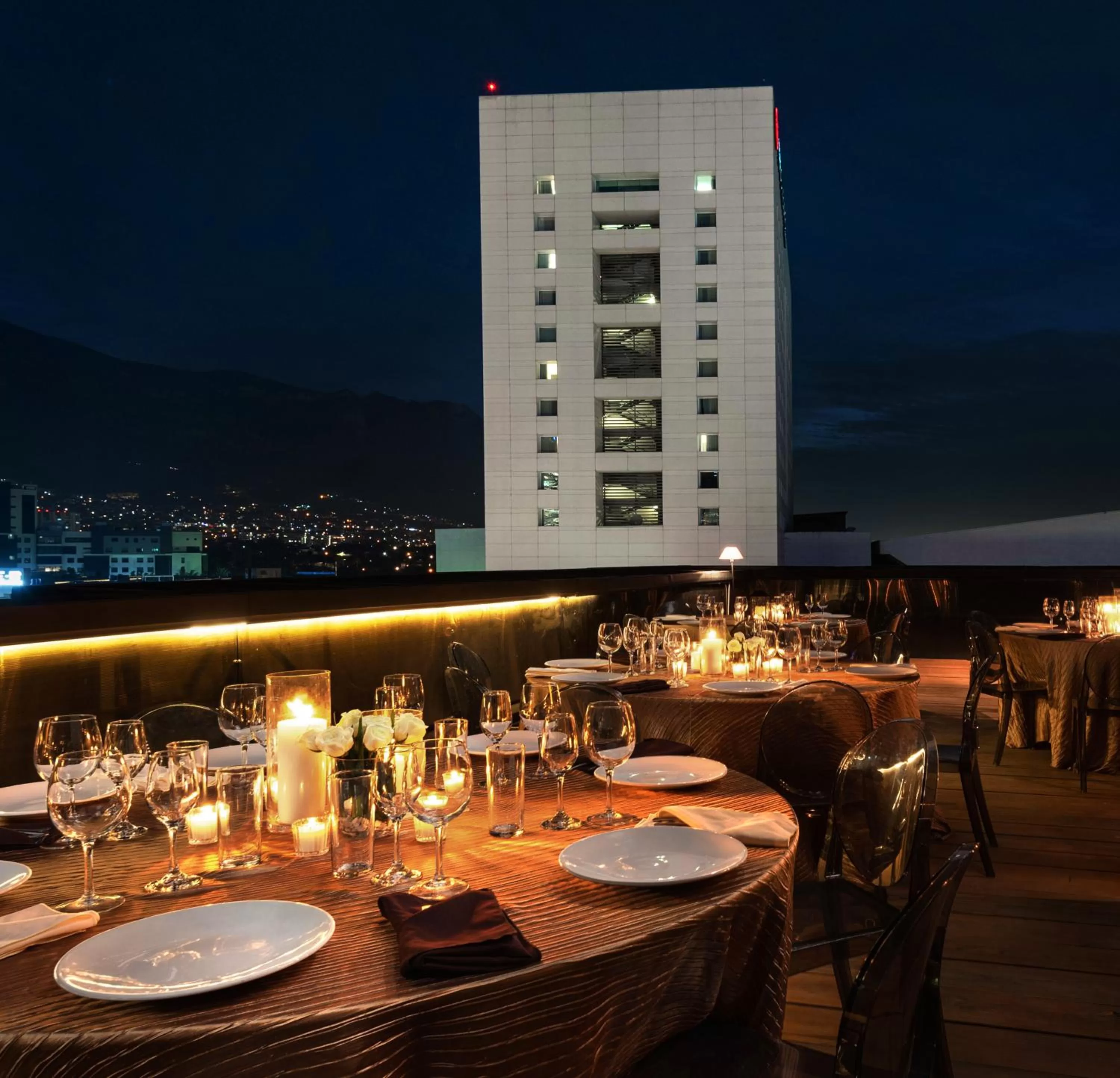 Restaurant/places to eat in Autentico Monterrey