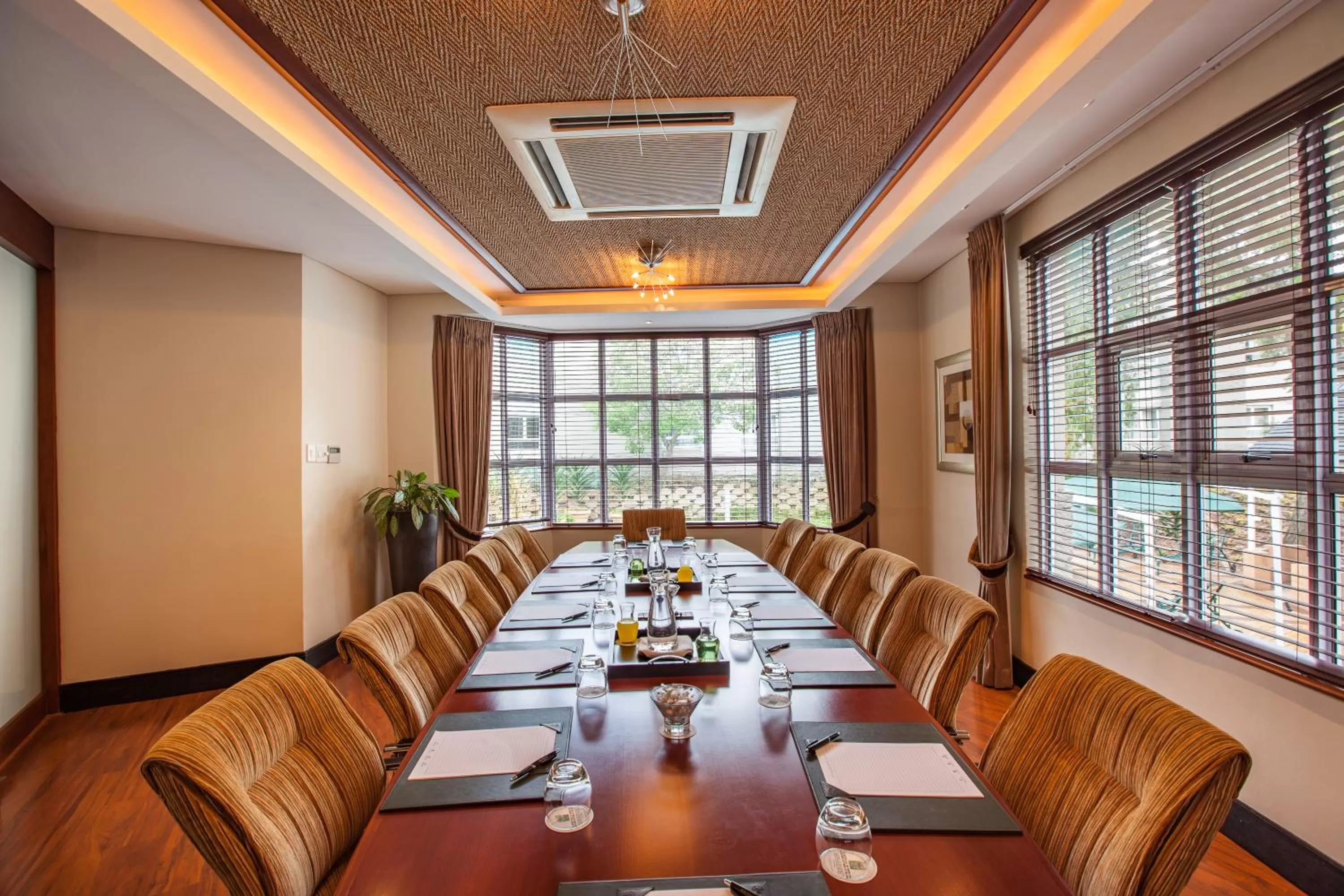 Business facilities in City Lodge Hotel Pinelands