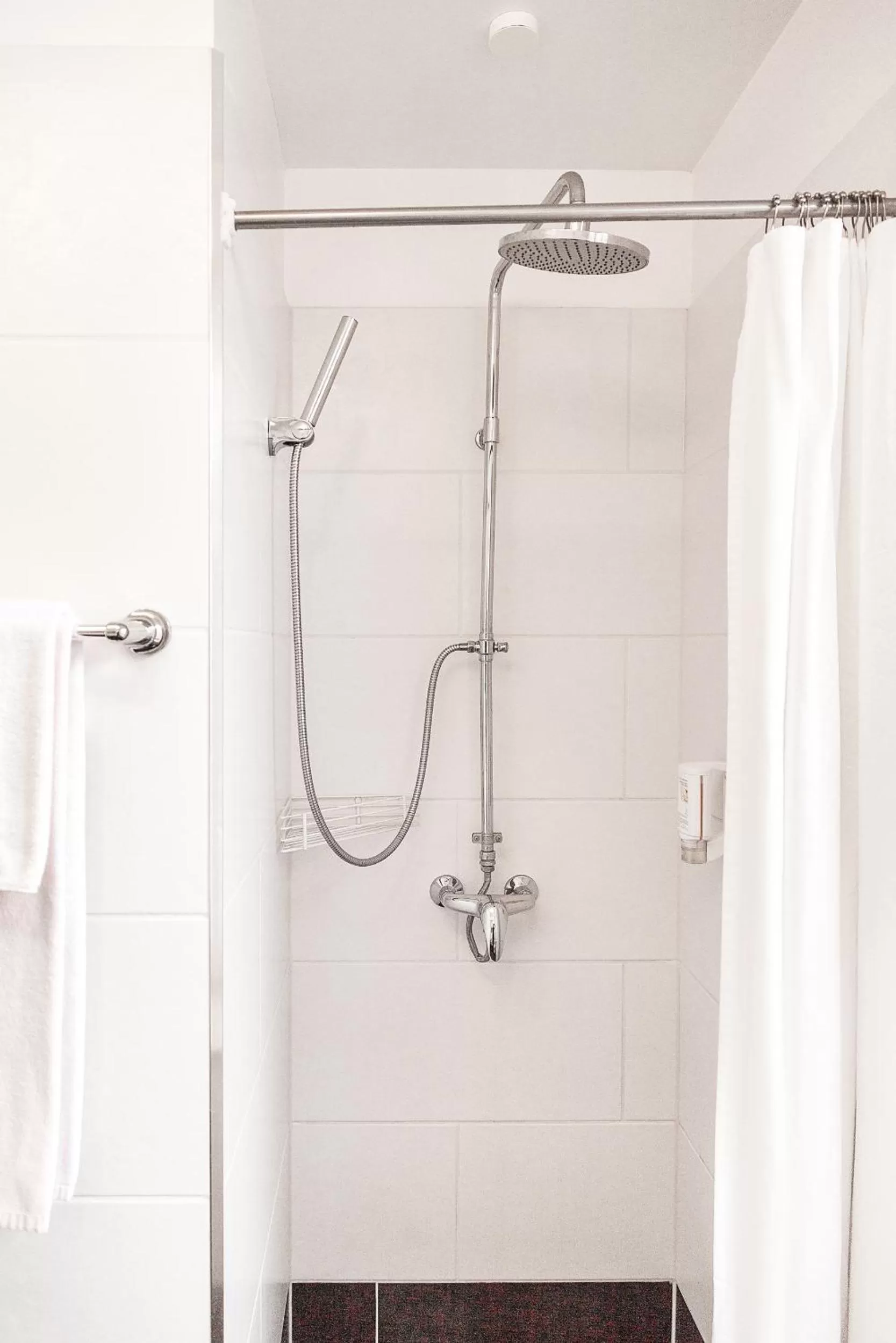 Bathroom in Hotel Aviv Dresden