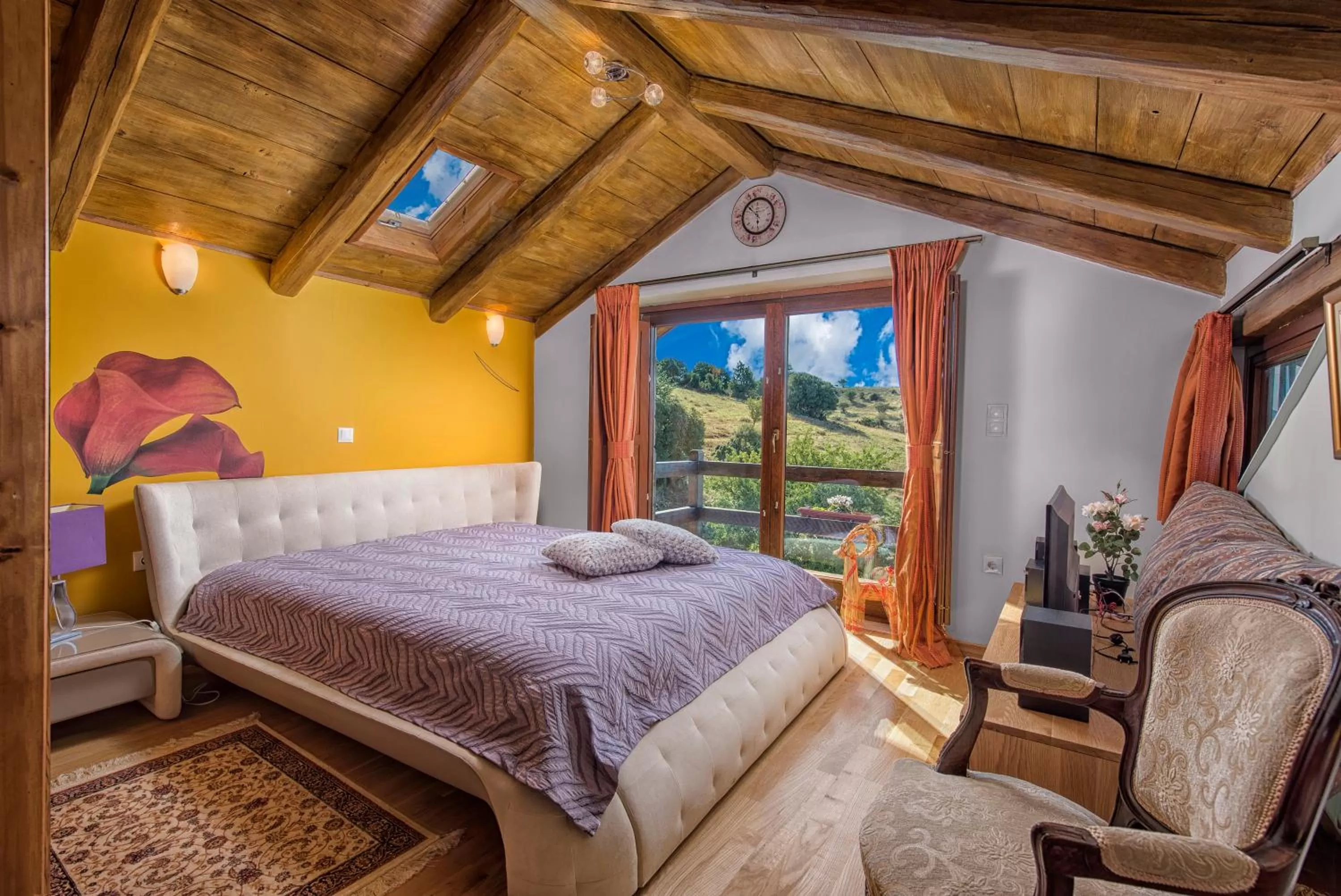 Photo of the whole room, Bed in ViP Chalet 4 Seasons