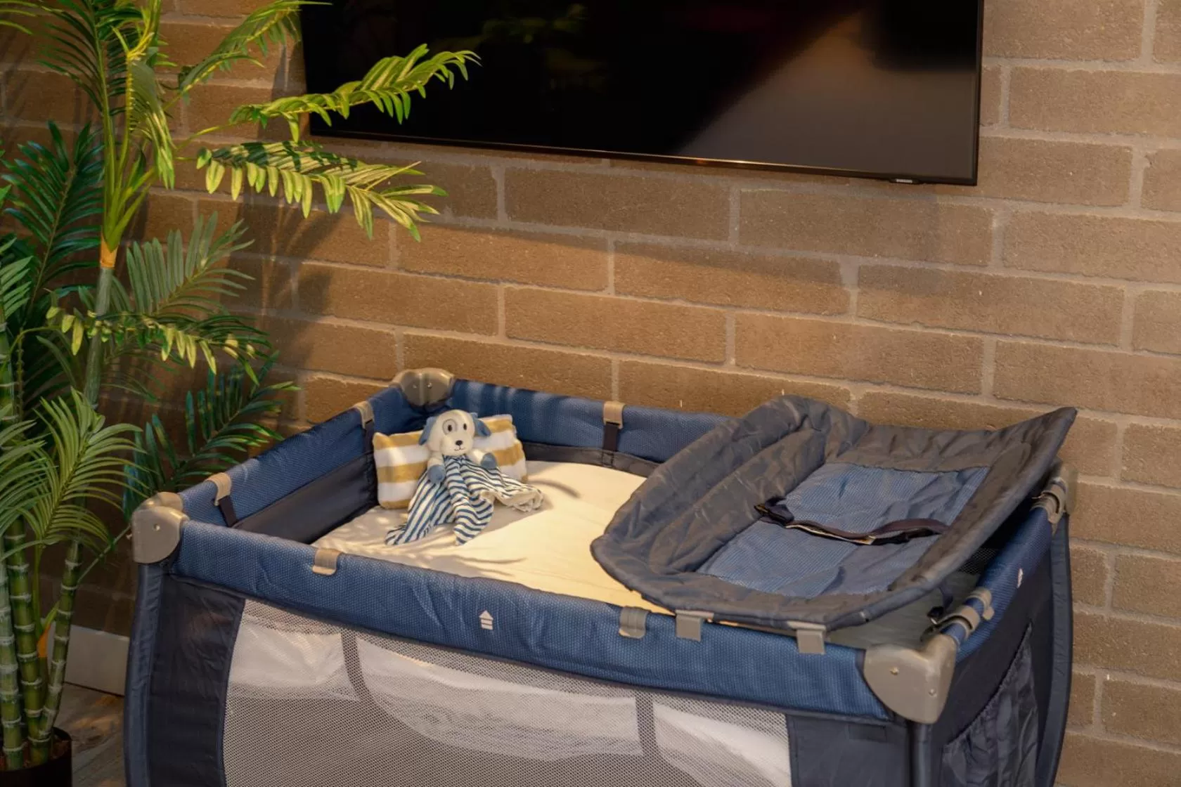 cot in Factory Lofts Hotel