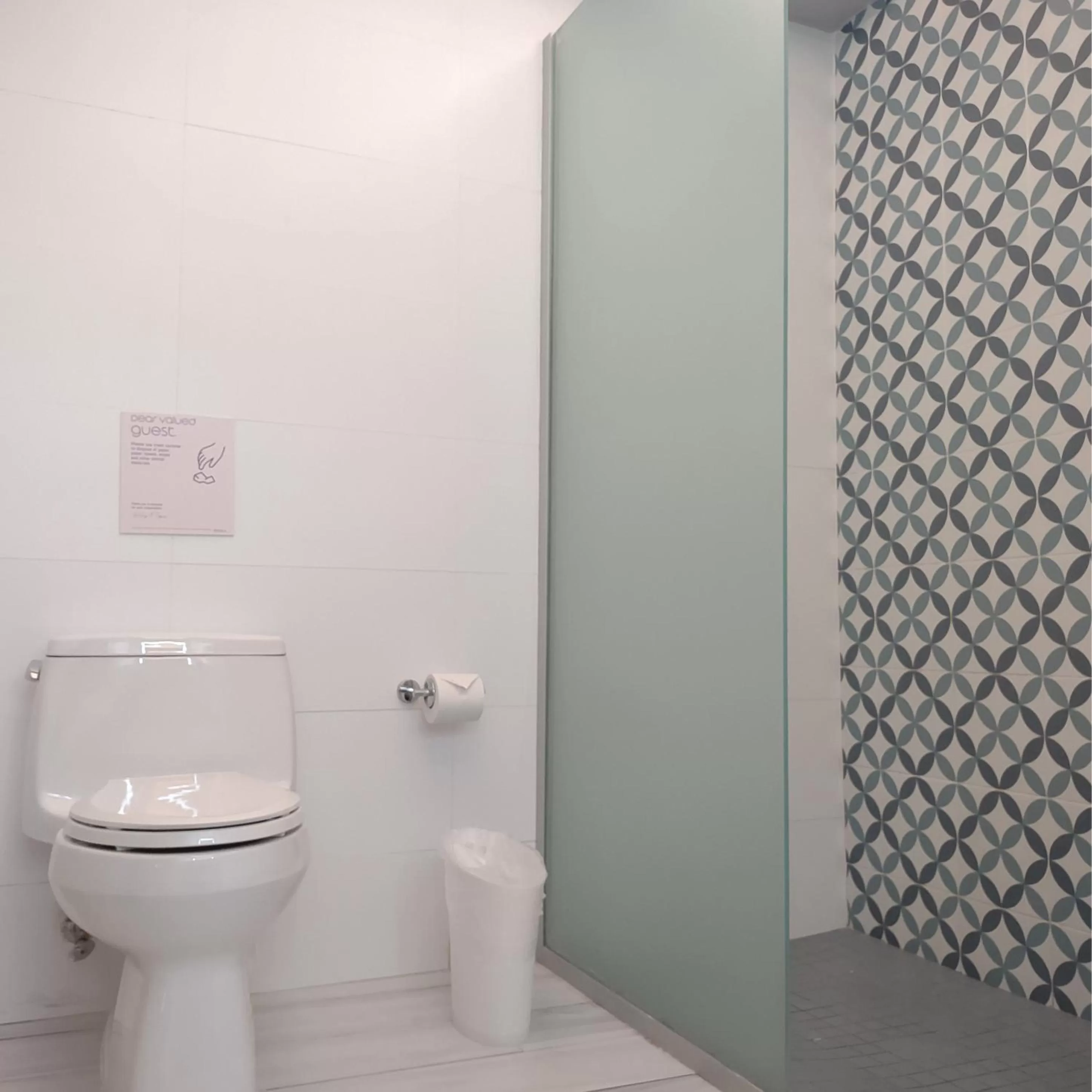 Bathroom in Trópica Beach Hotel