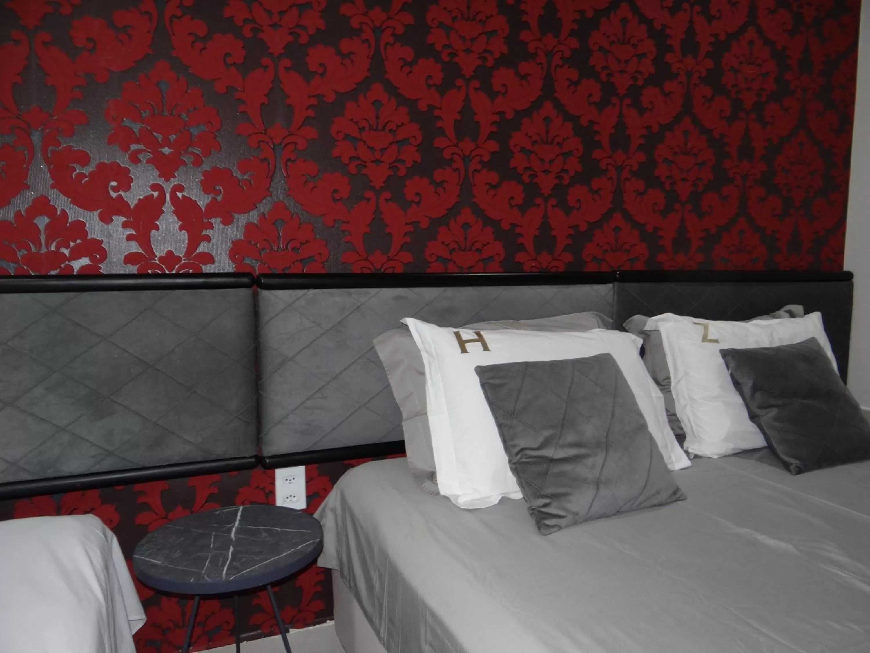 Bed in ZANI APART HOTEL 520i