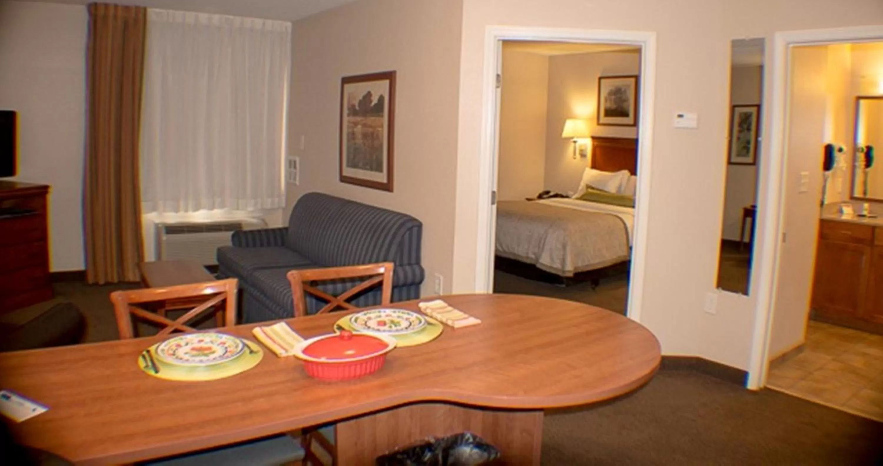 Photo of the whole room, Bed in Candlewood Suites Jacksonville by IHG
