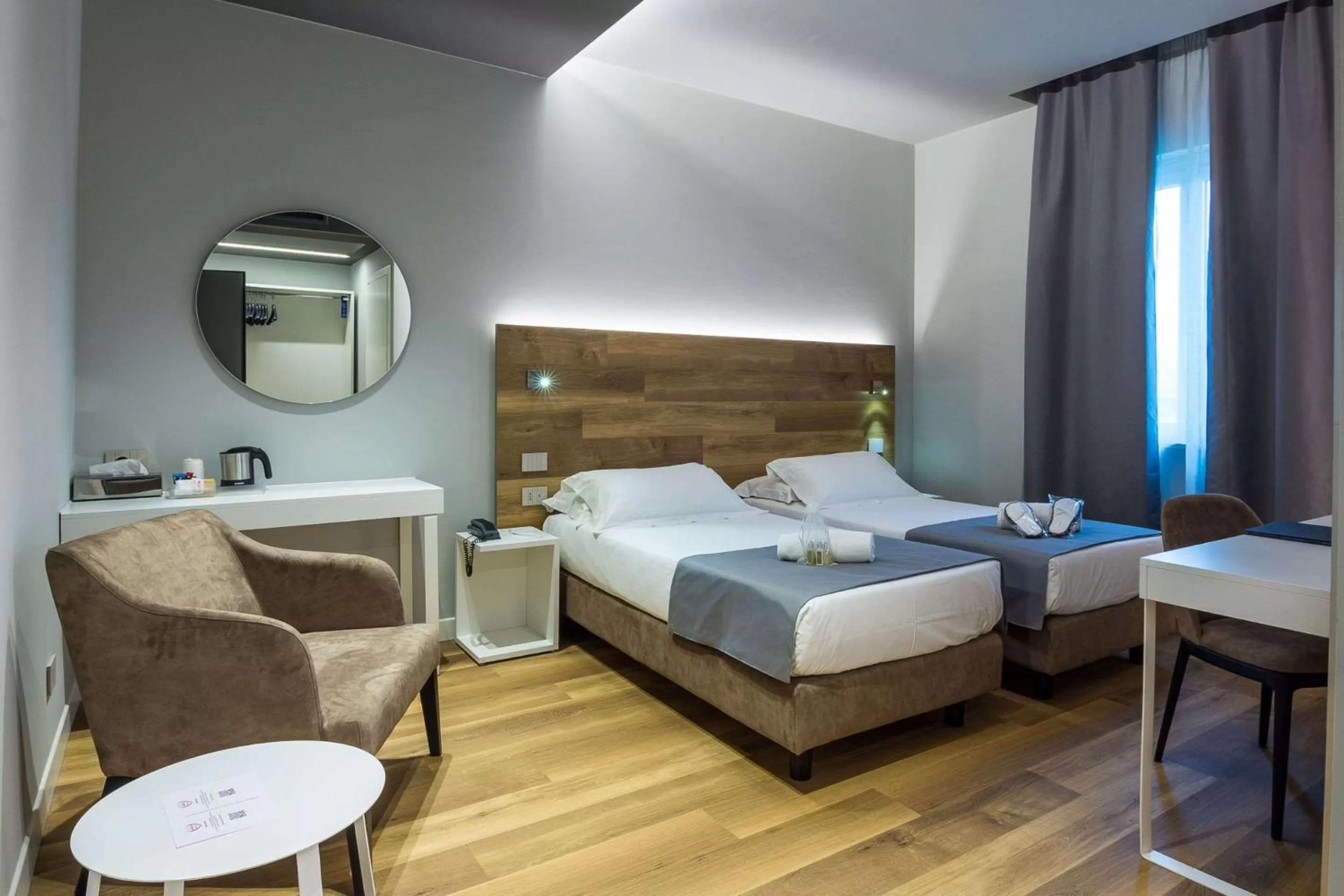 Photo of the whole room, Bed in Best Western Hotel Turismo