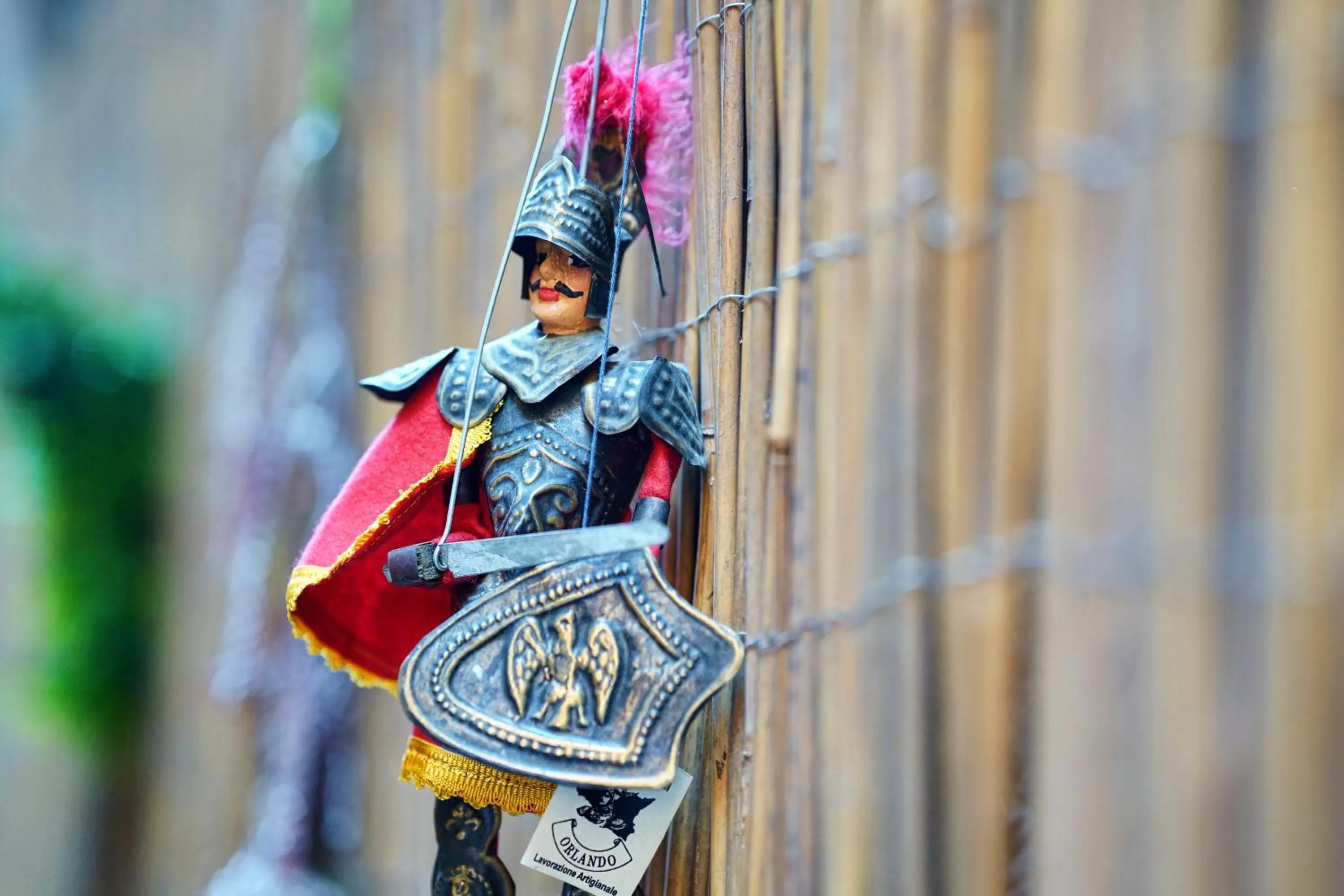 Home dentro il teatro