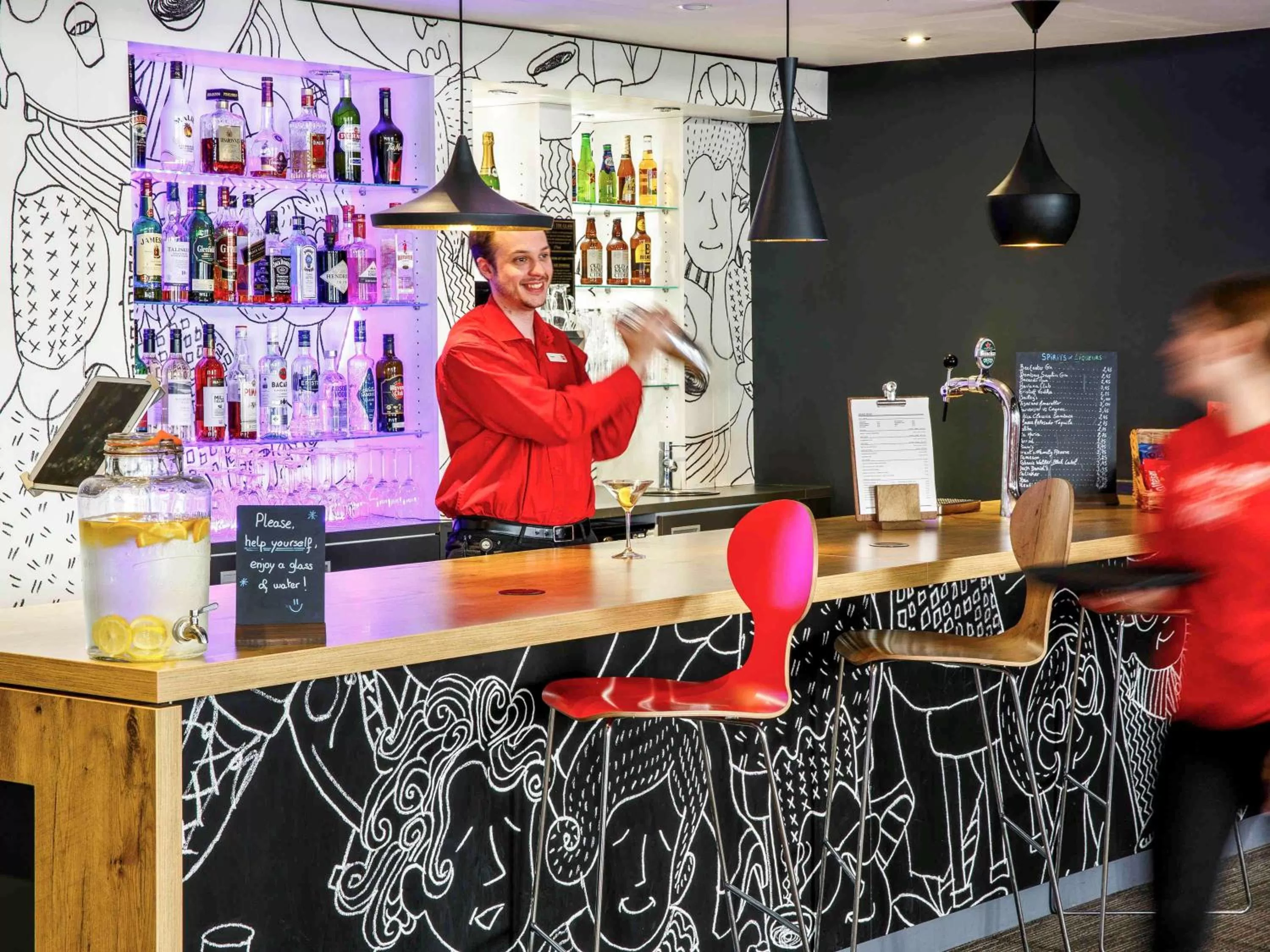 Restaurant/places to eat in ibis London Greenwich