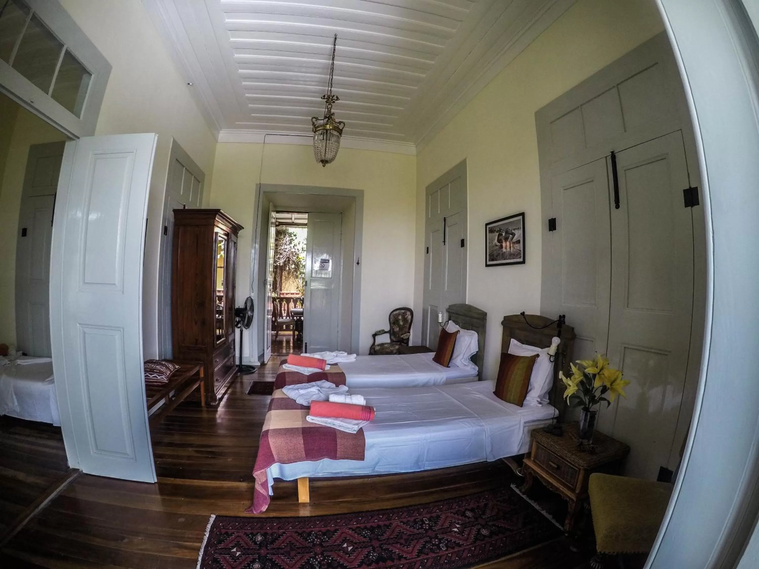 Photo of the whole room, Bed in The Colonial Guest House