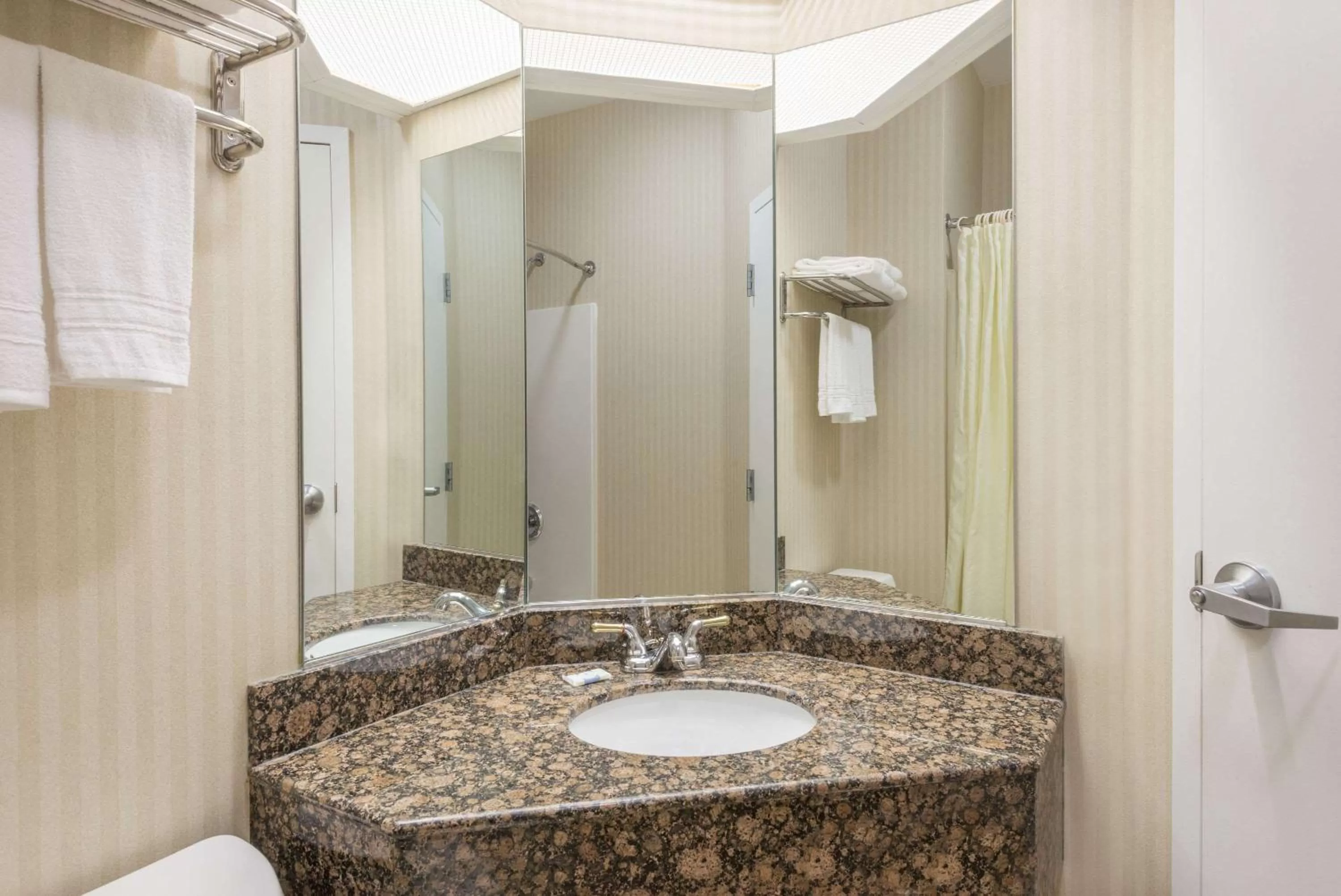 Bathroom in Super 8 by Wyndham Harrisburg Hershey North