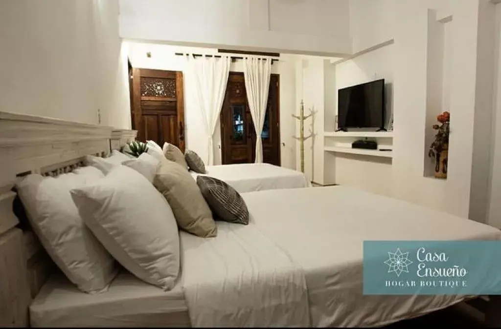 Quadruple Room with Balcony in Casa Ensueño Hogar Boutique Quadruple Room with Balcony in Casa Ensueño Hogar Boutique