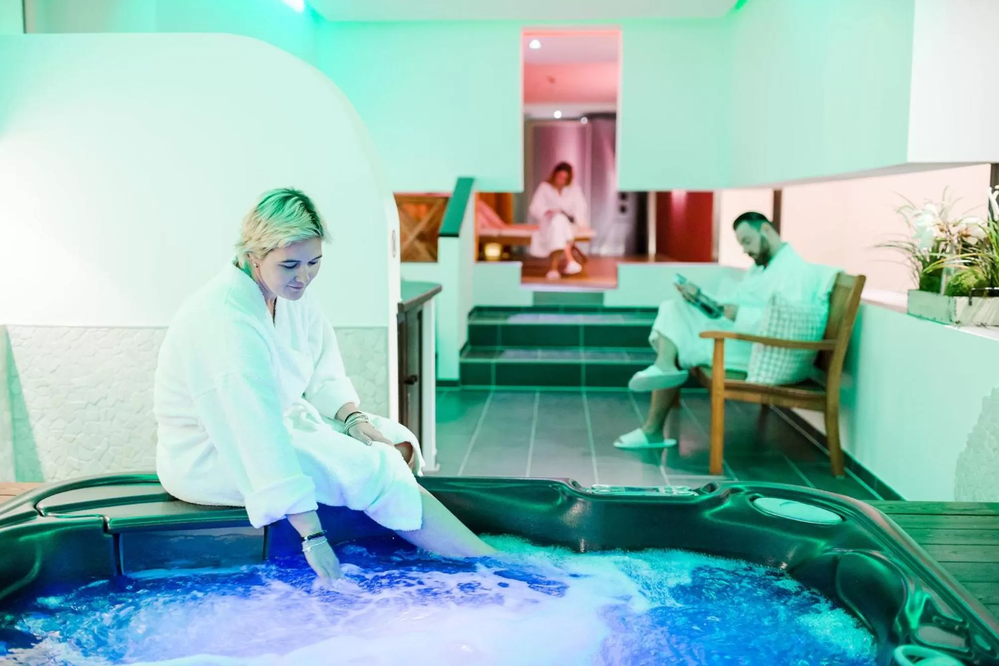 Hot Tub in Parkhotel Krone