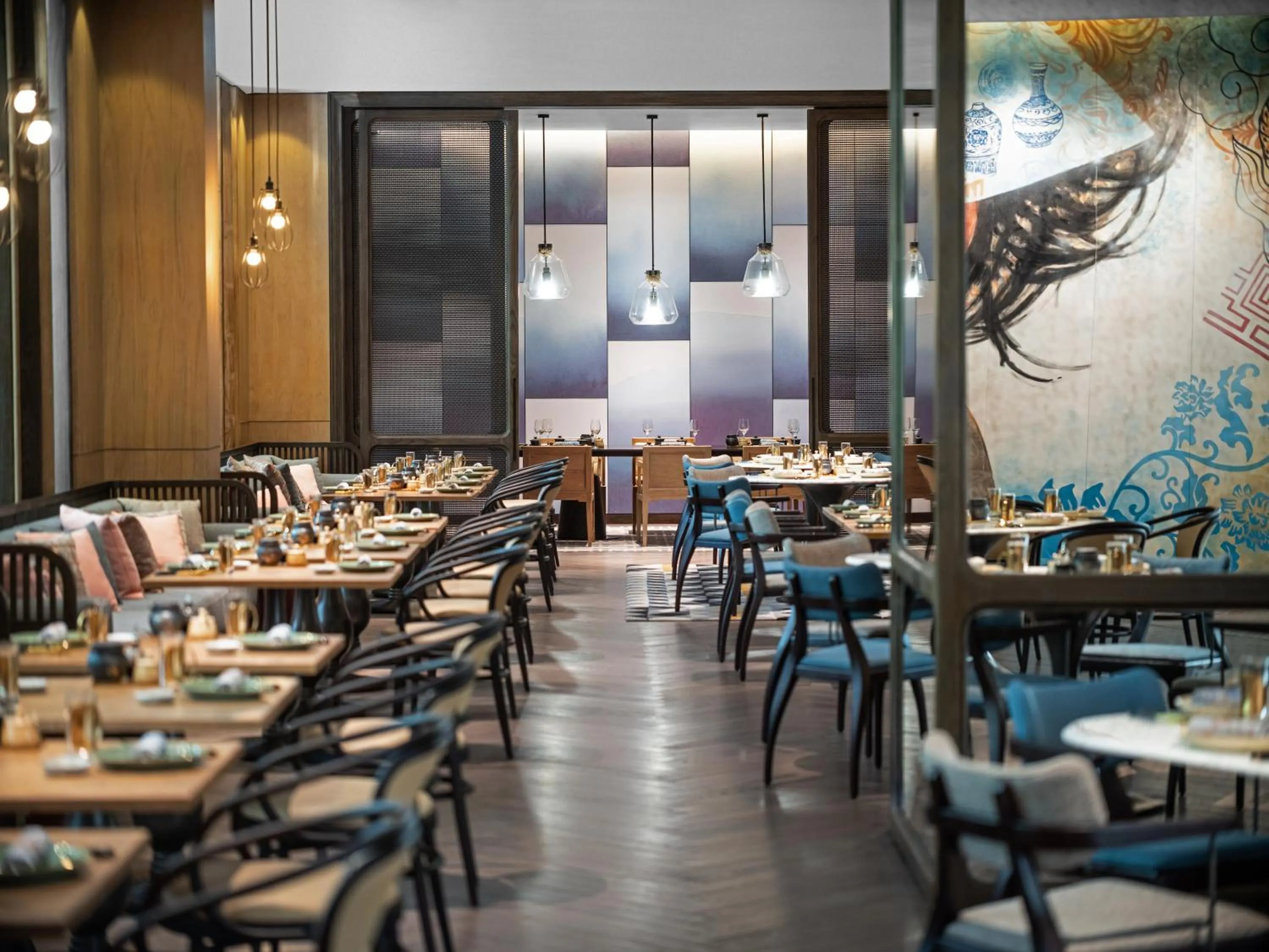 Restaurant/places to eat in New World Saigon Hotel