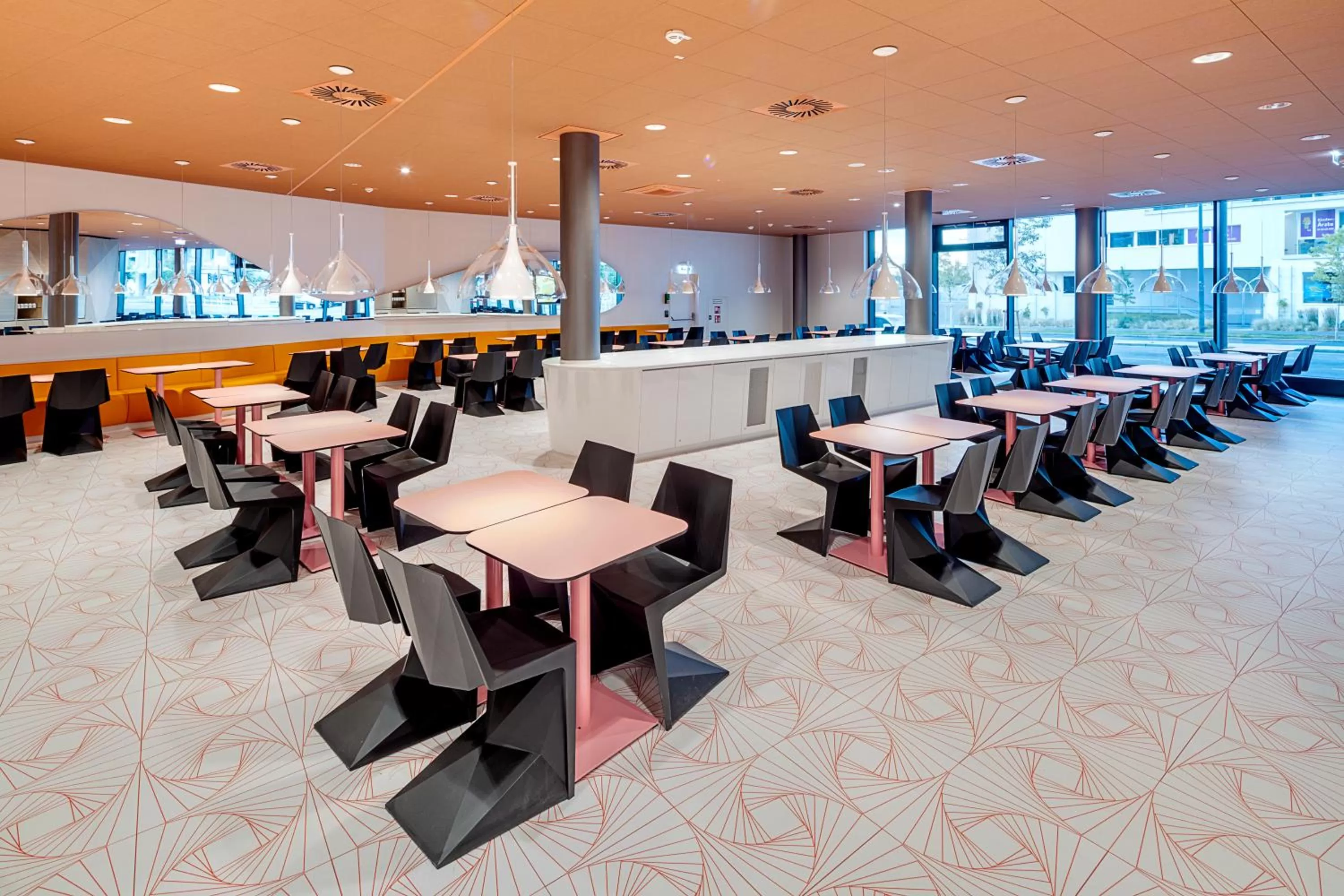 Restaurant/places to eat in Prize by Radisson, Vienna City
