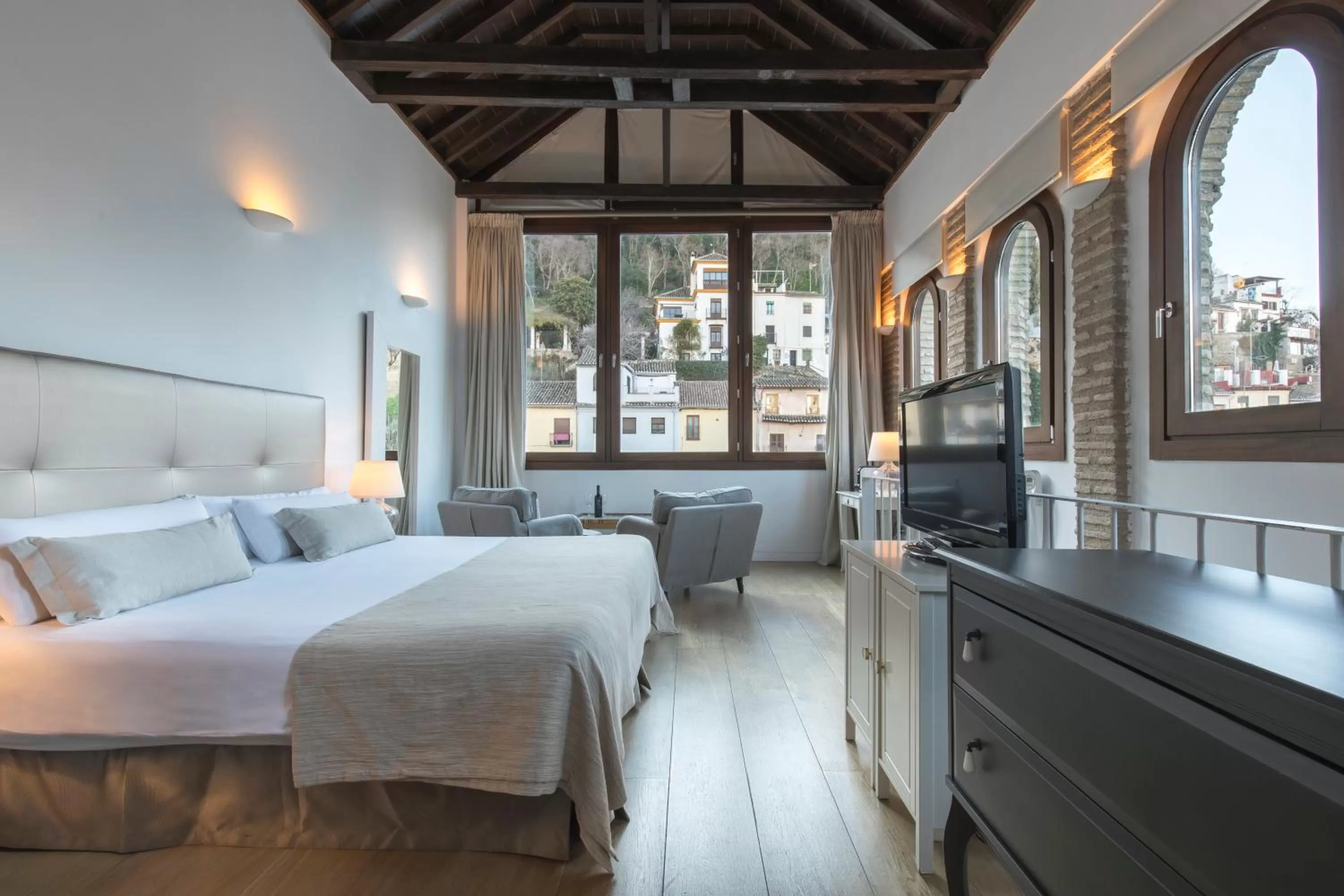 Bedroom, Bed in Shine Albayzín