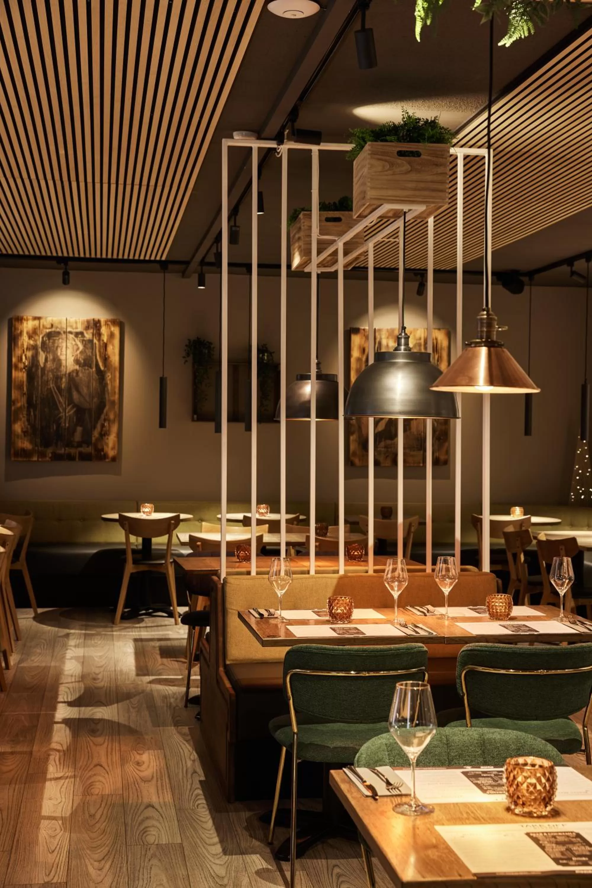 Restaurant/places to eat in Konvin Hotel by Reykjavik Keflavik Airport