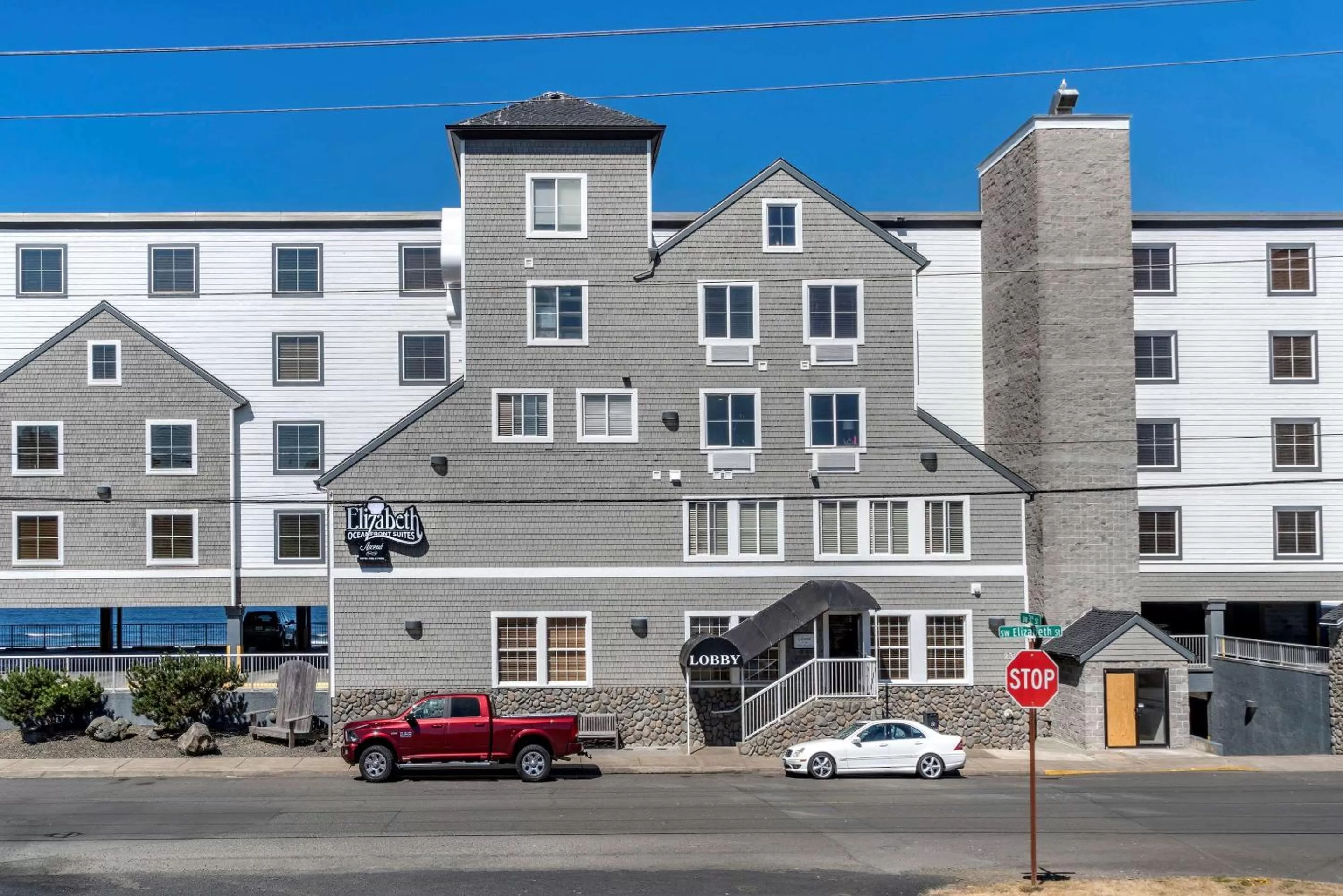 Elizabeth Oceanfront Suites, an Ascend Collection Hotel