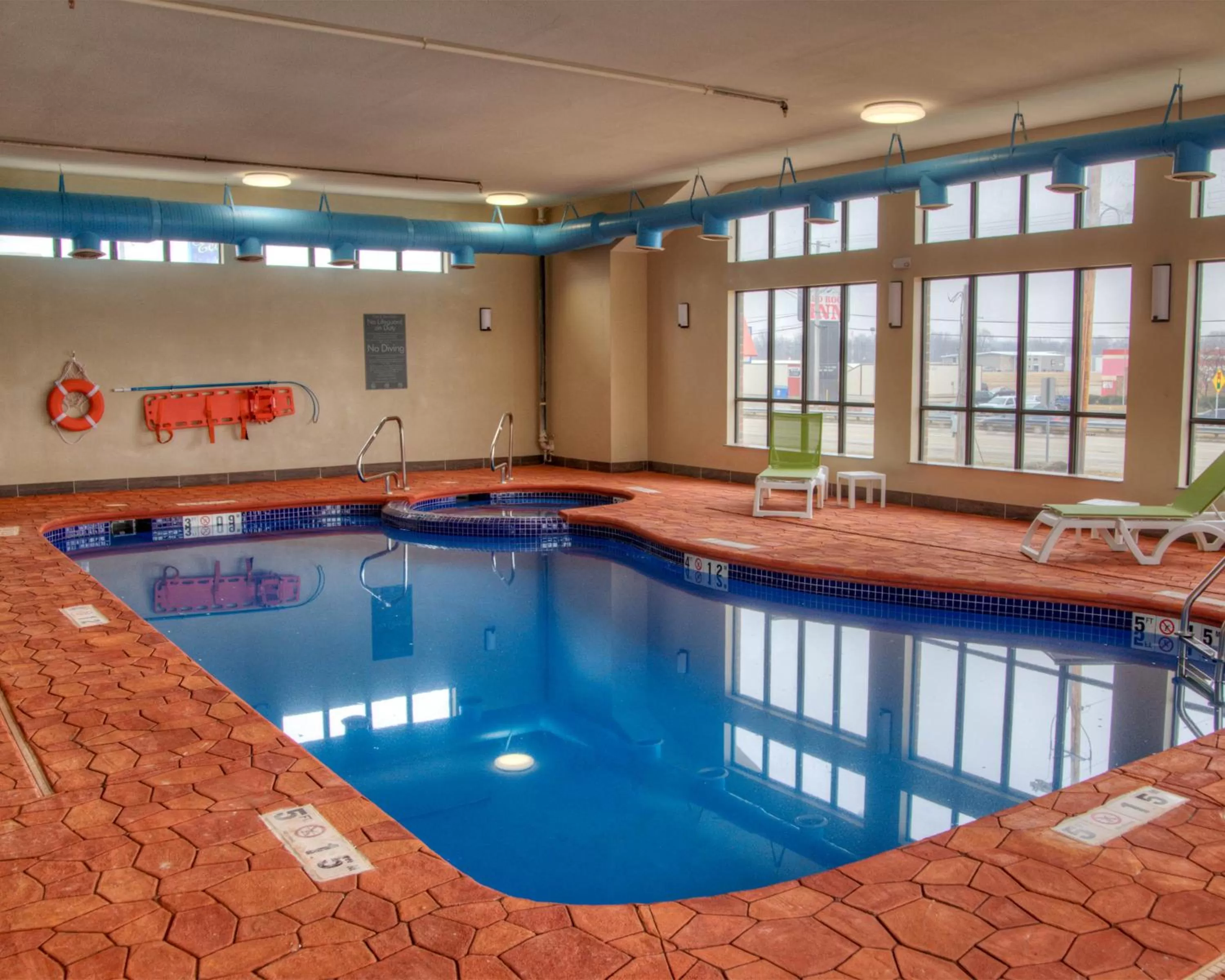 Day in Comfort Suites Plymouth near US-30