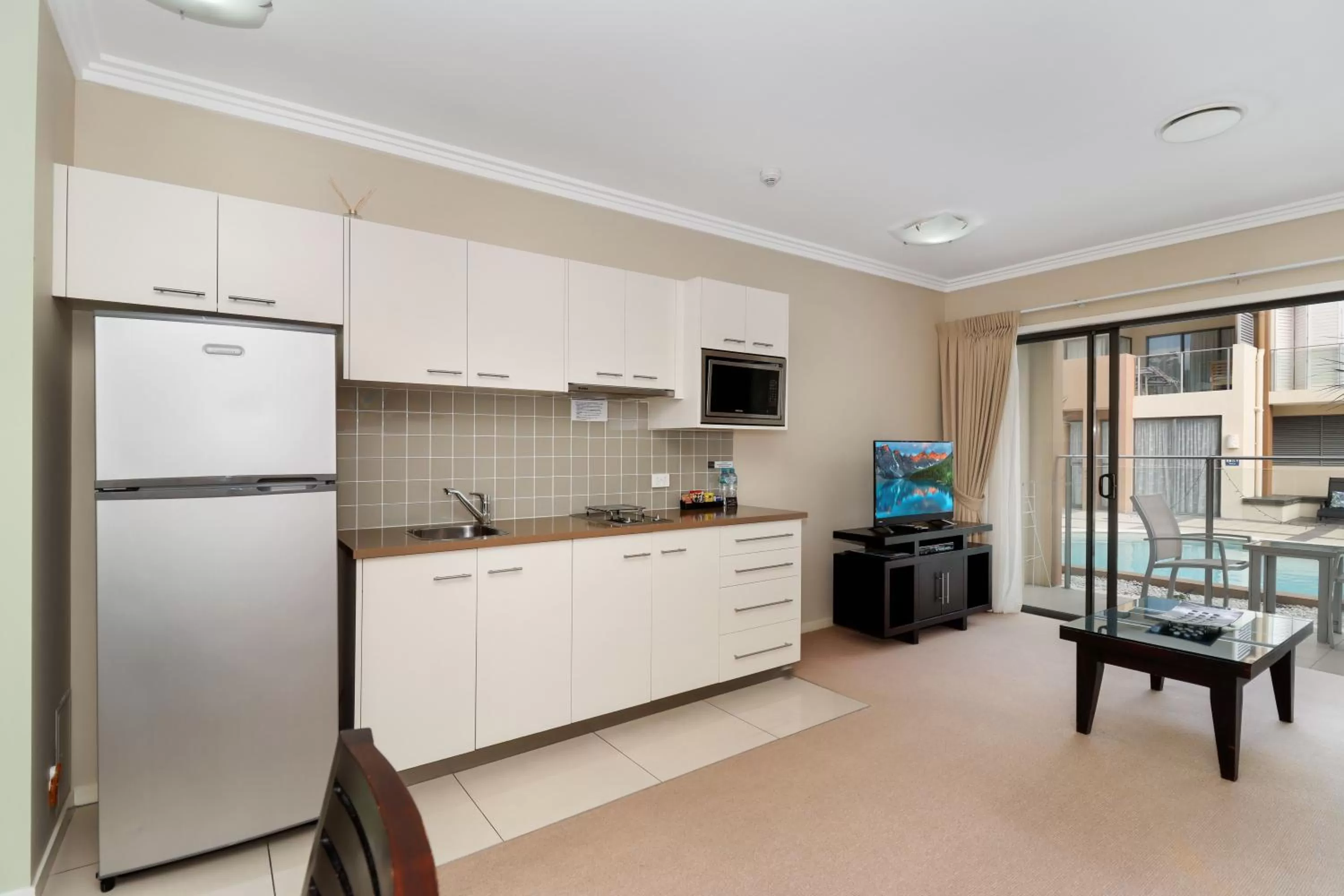 Kitchen/Kitchenette in Eden by the Bay