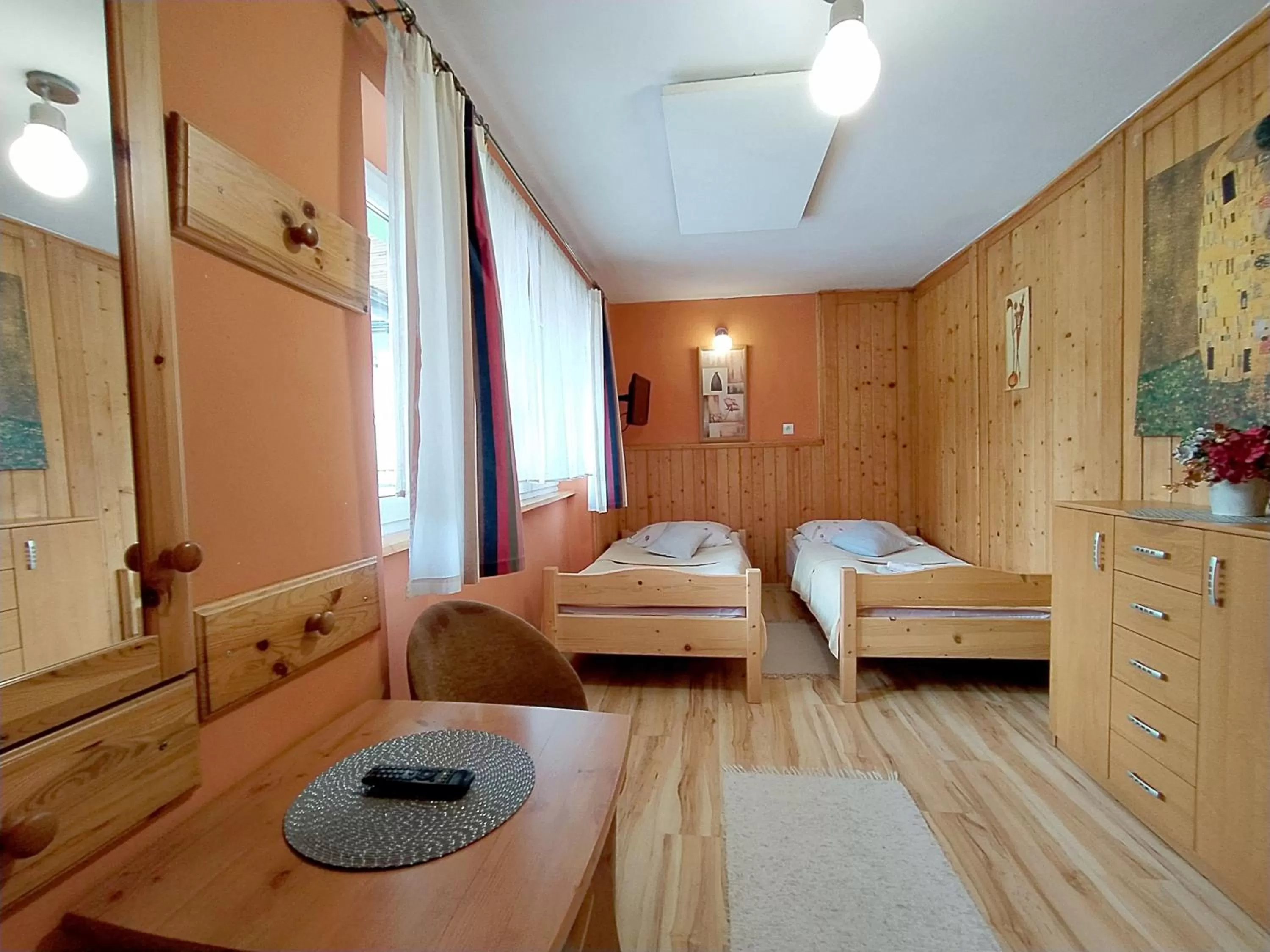 Bed in Willa Mozaika