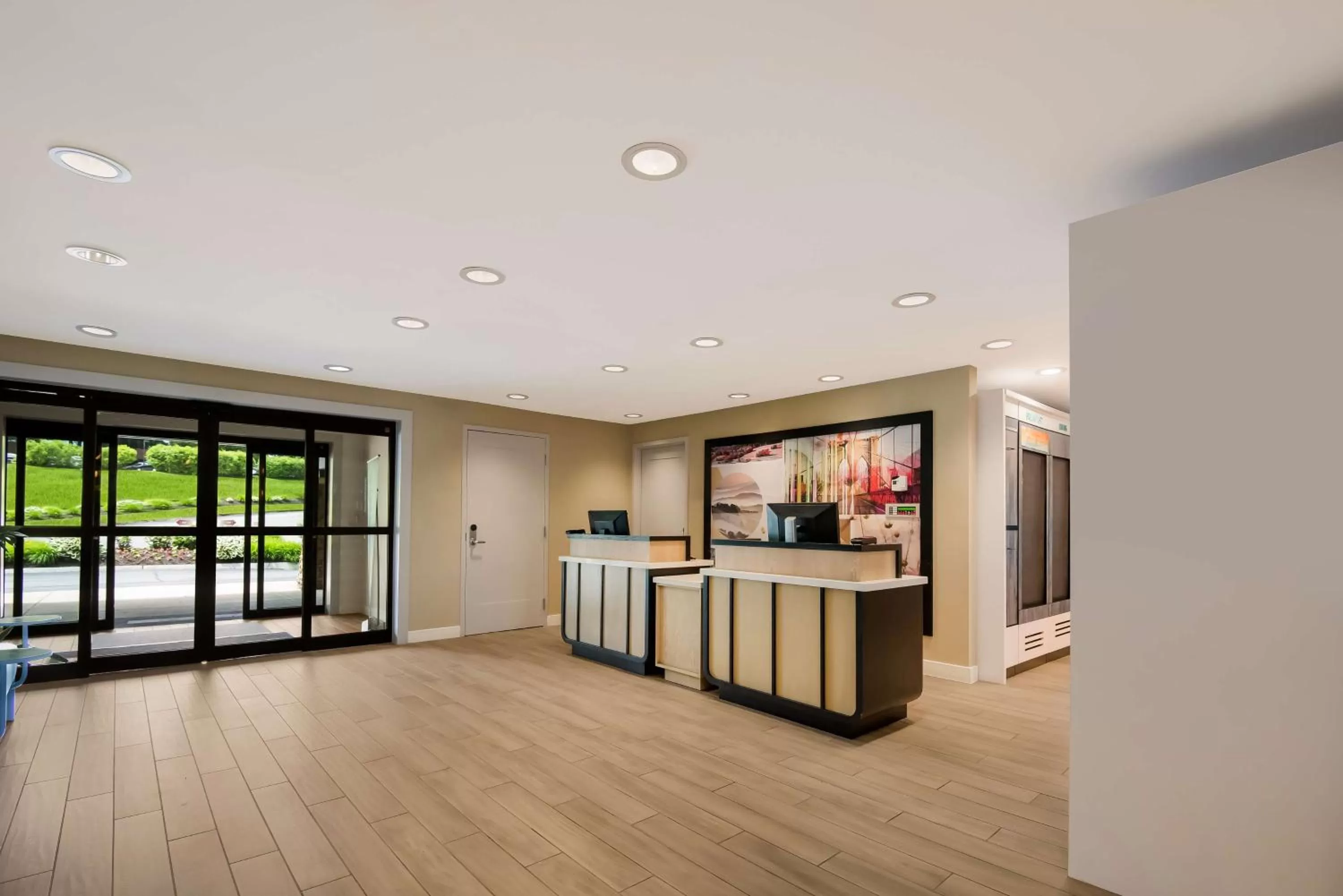 Lobby or reception in Sonesta ES Suites Andover Boston