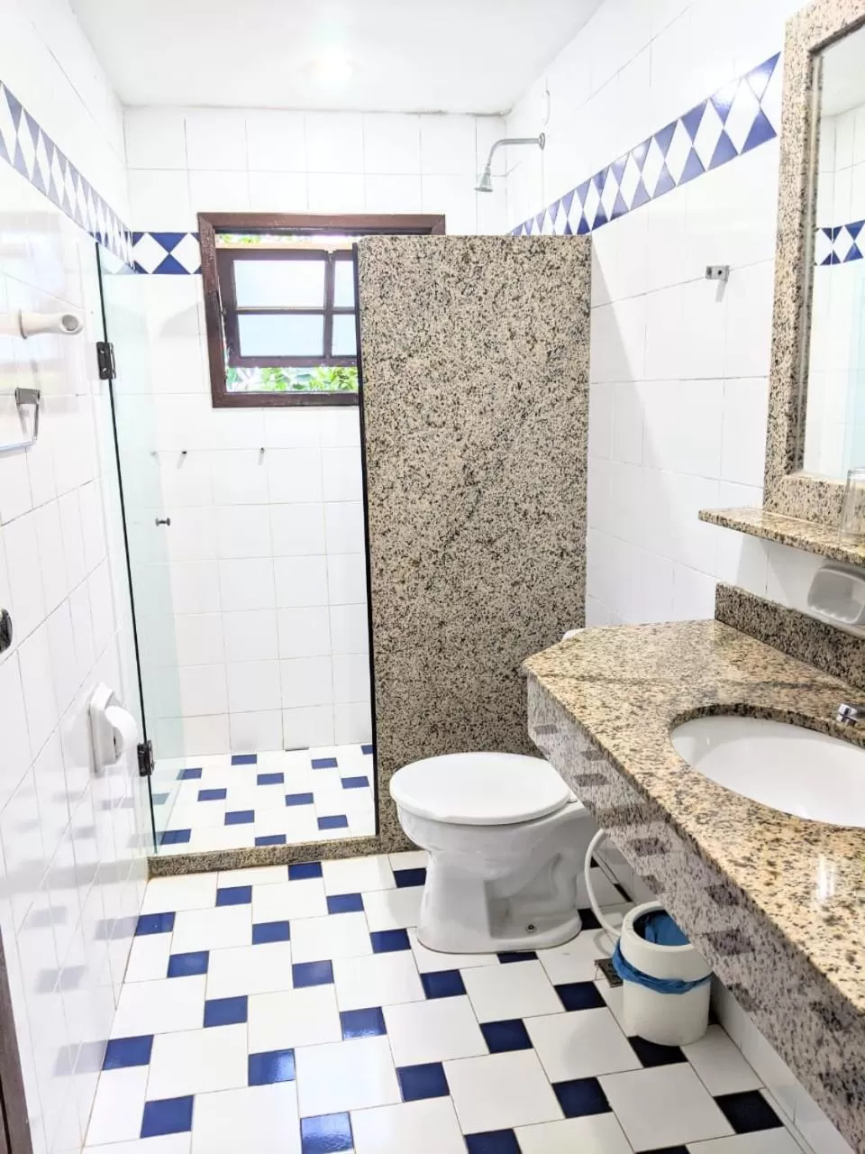 Shower in Buzios Arambaré Hotel