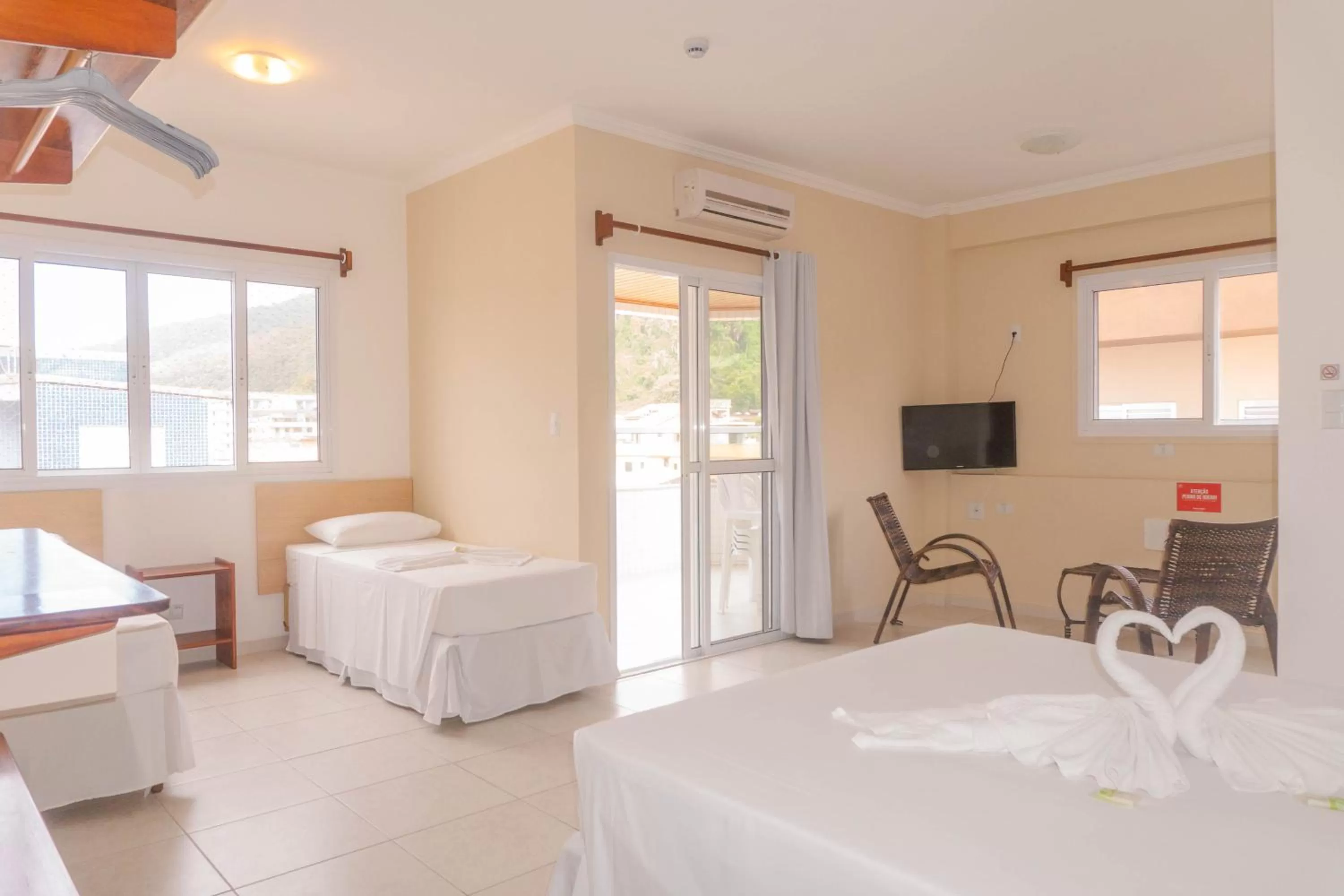 Bedroom, Bed in UPG Hotel