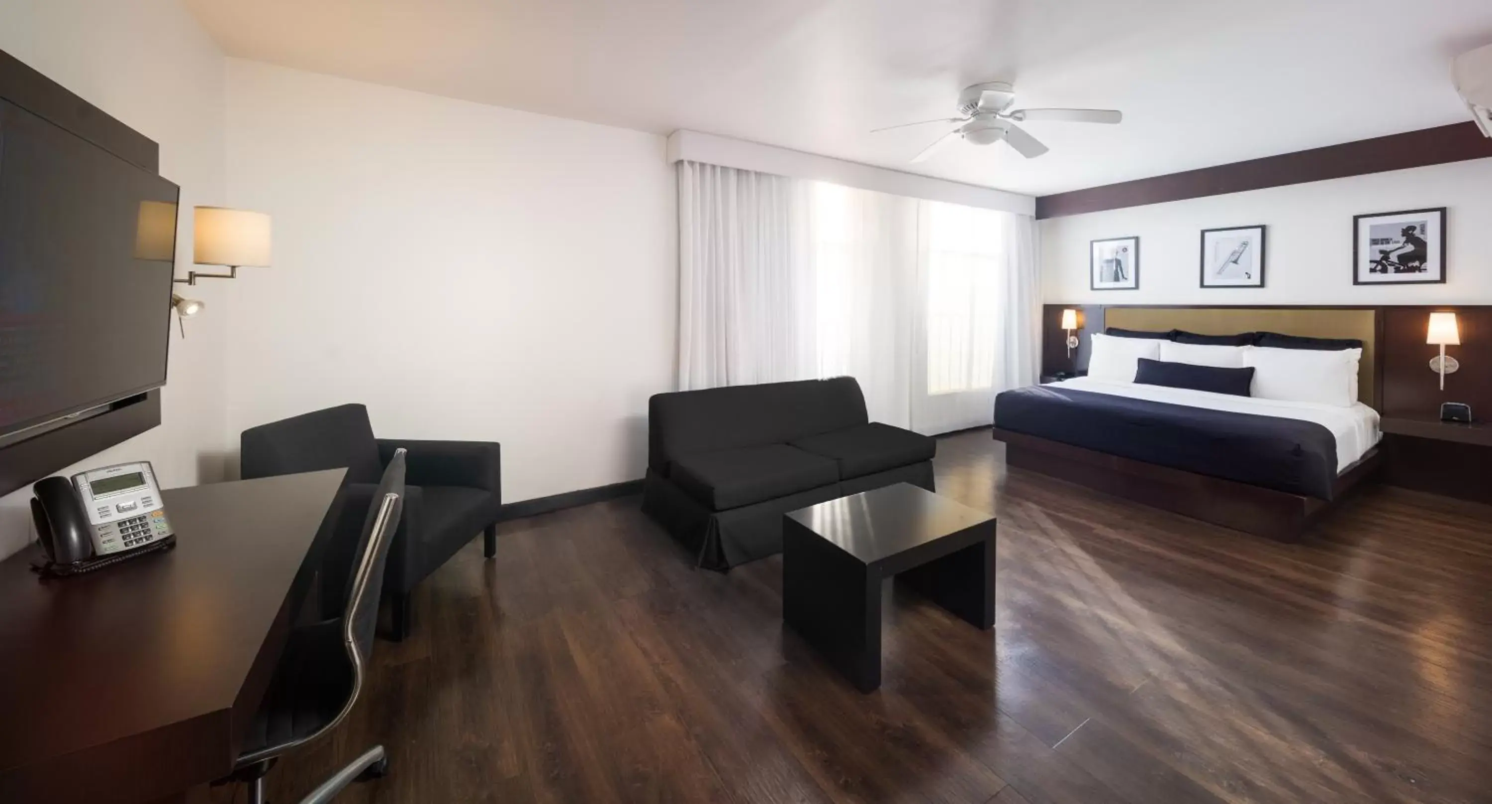 Junior King Suite in Spanish Court Hotel - A Small Luxury Hotel Junior King Suite in Spanish Court Hotel - A Small Luxury Hotel