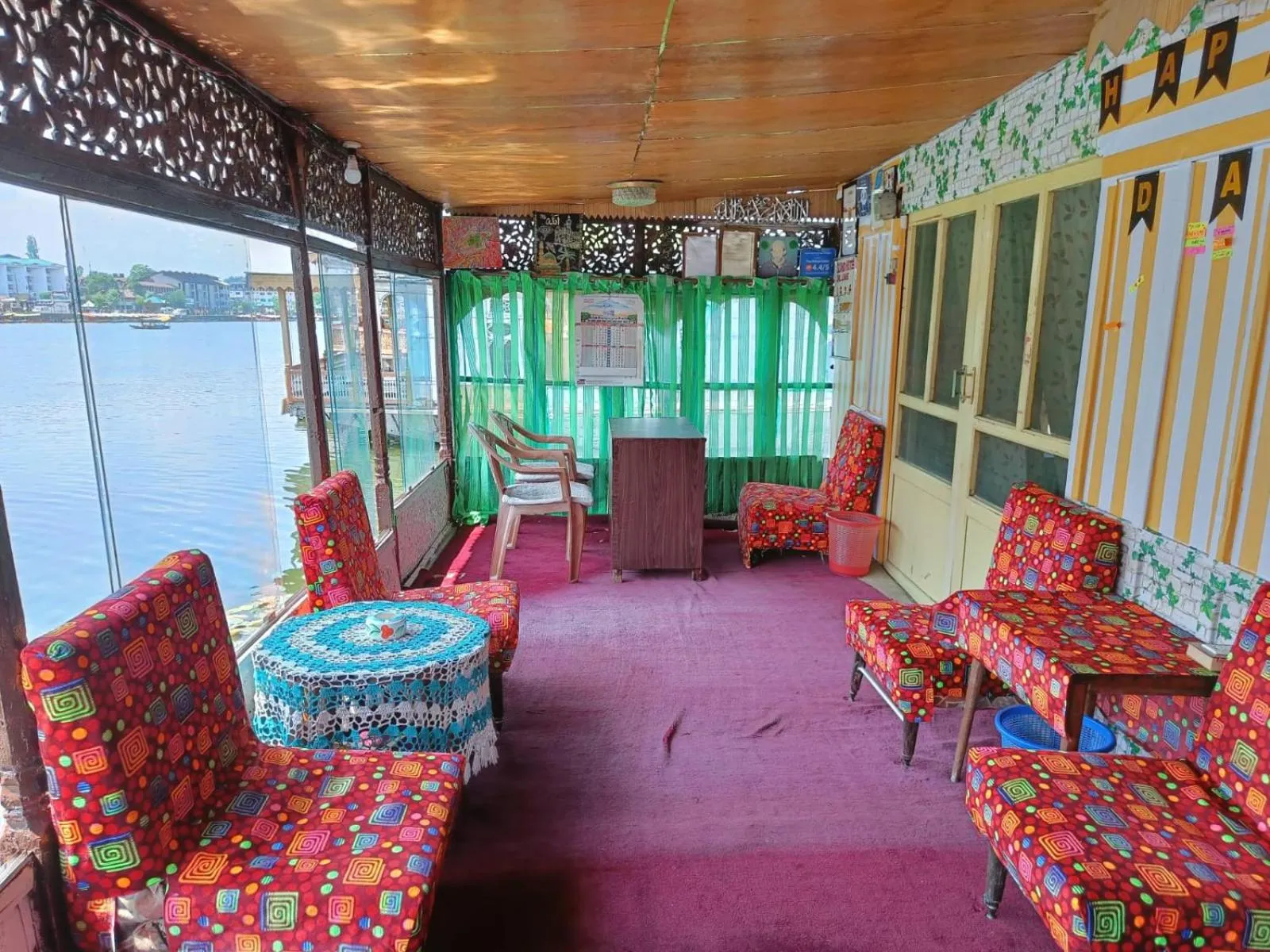 Seating Area in Island