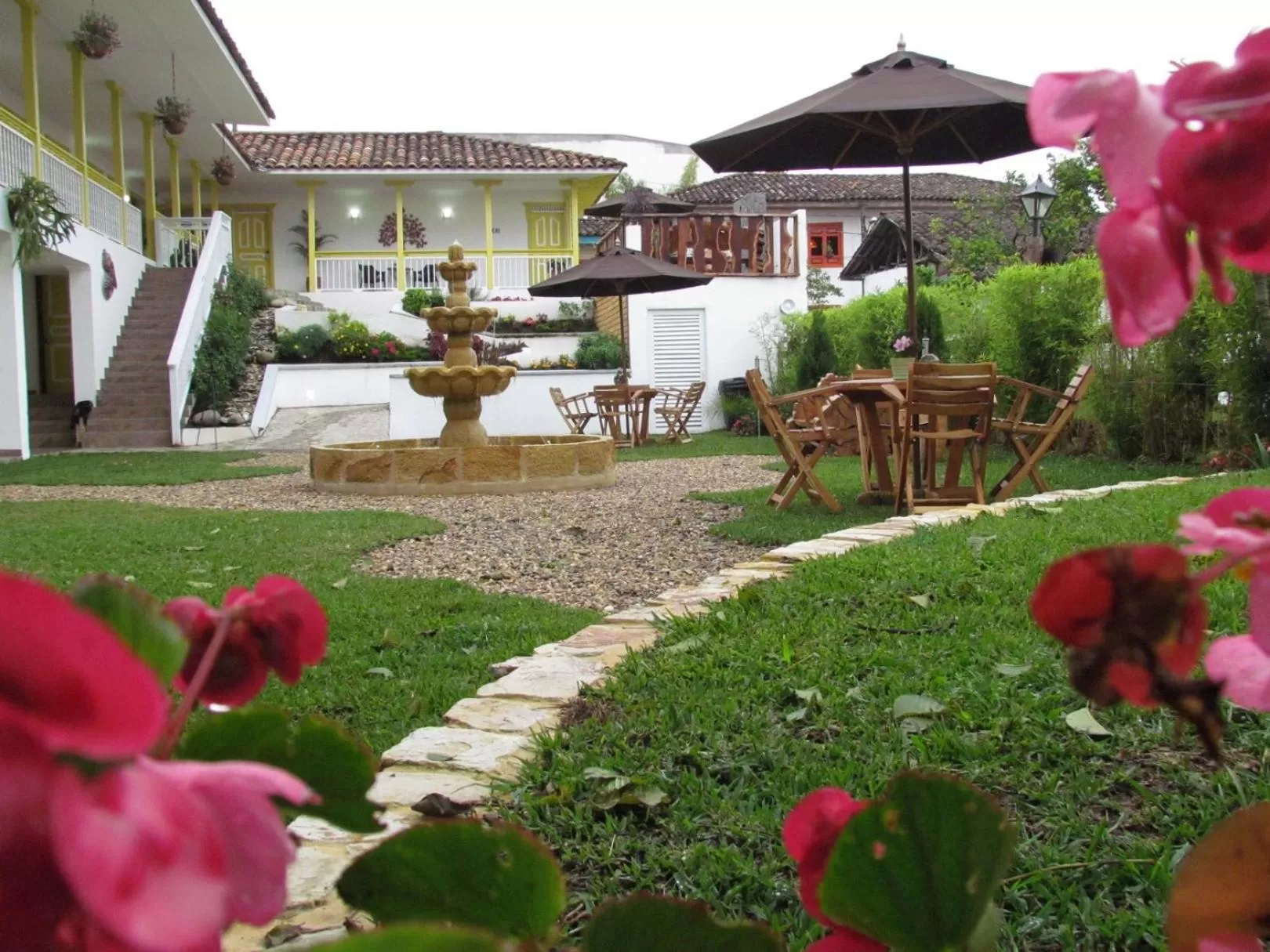 Garden, Property Building in Hotel Salento Plaza