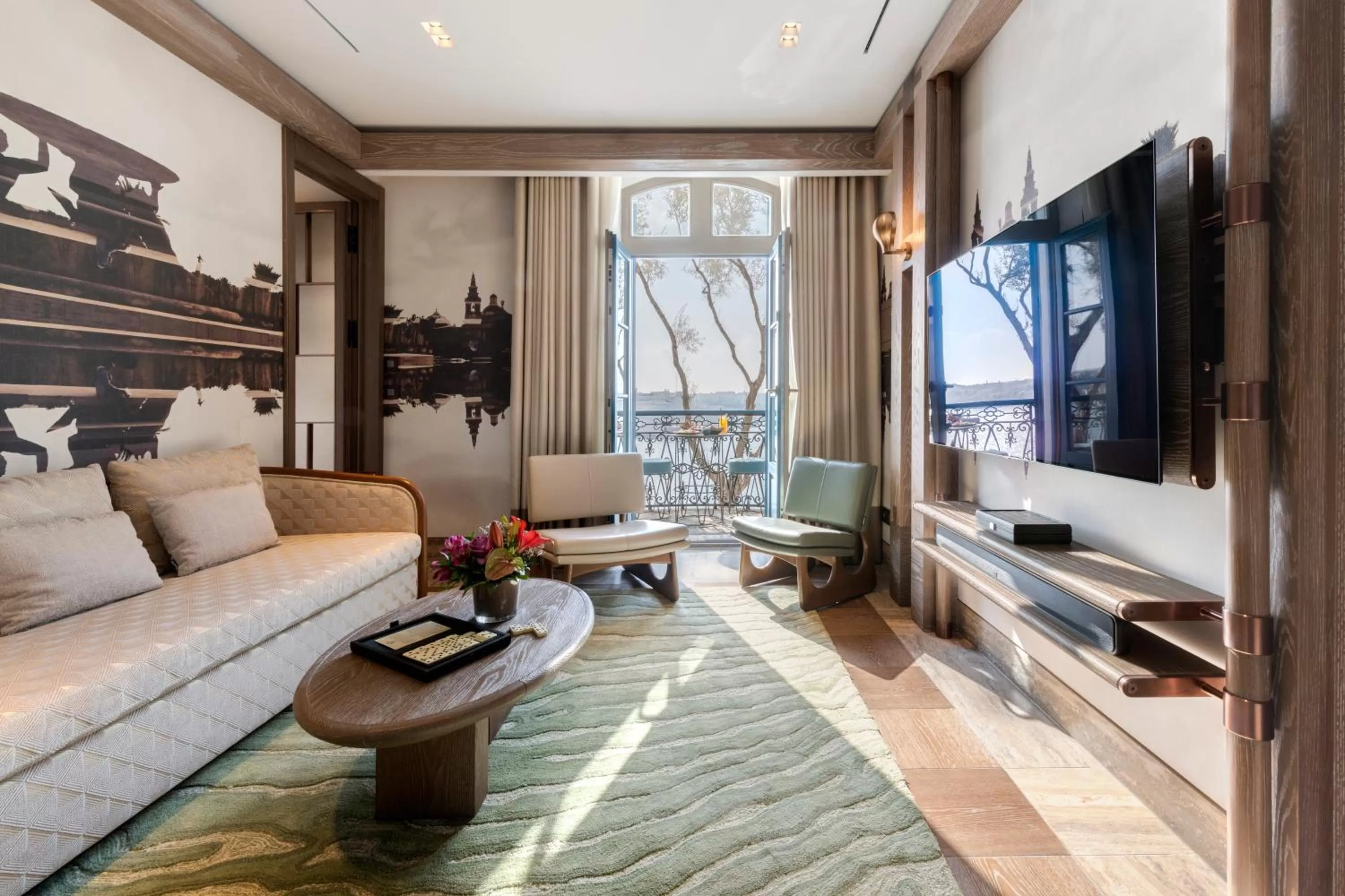 Living room in Iniala Harbour House