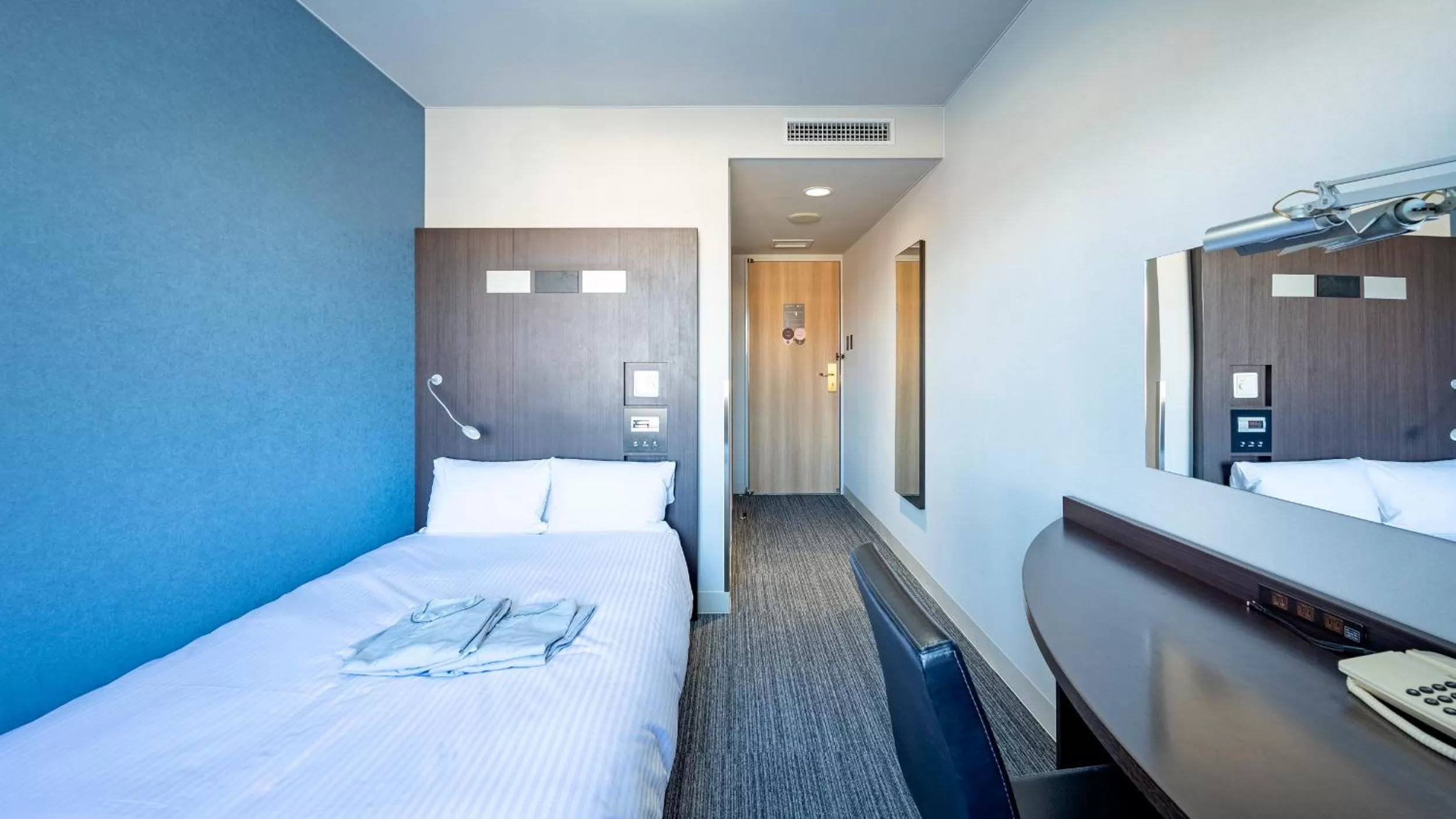 Photo of the whole room, Bed in EN HOTEL Ise