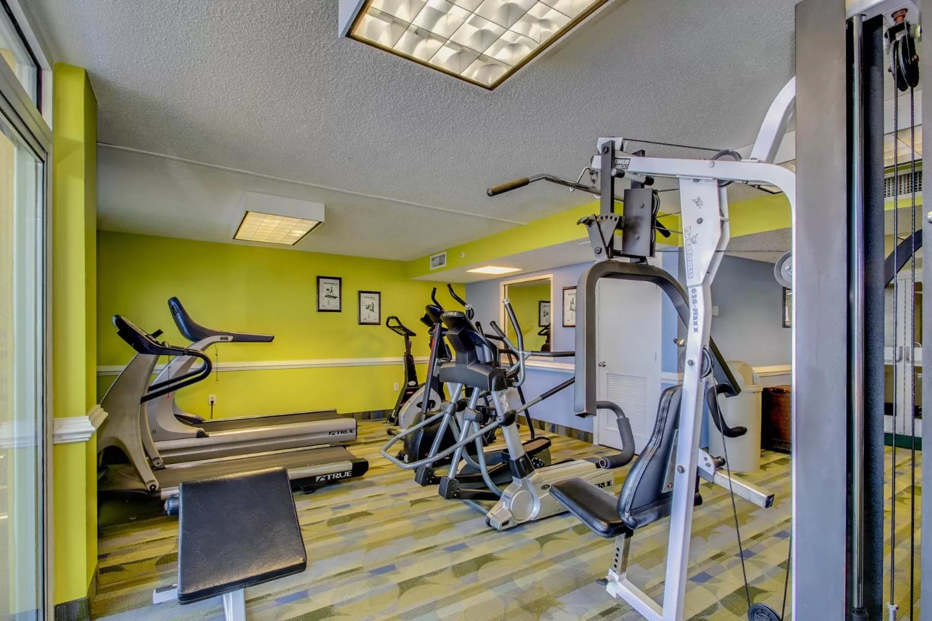 Fitness centre/facilities in Oceanfront Condo Camelot By the Sea