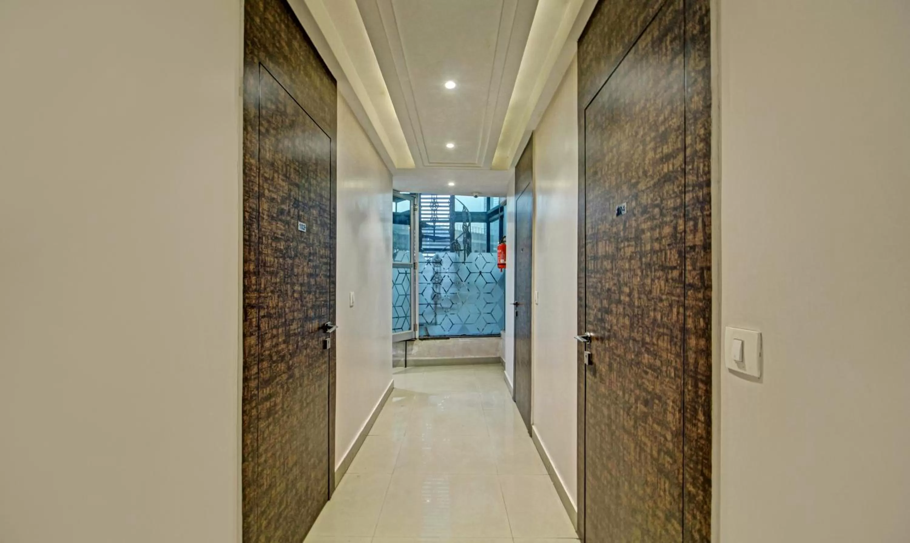 Treebo Trend Glassotel Ruby