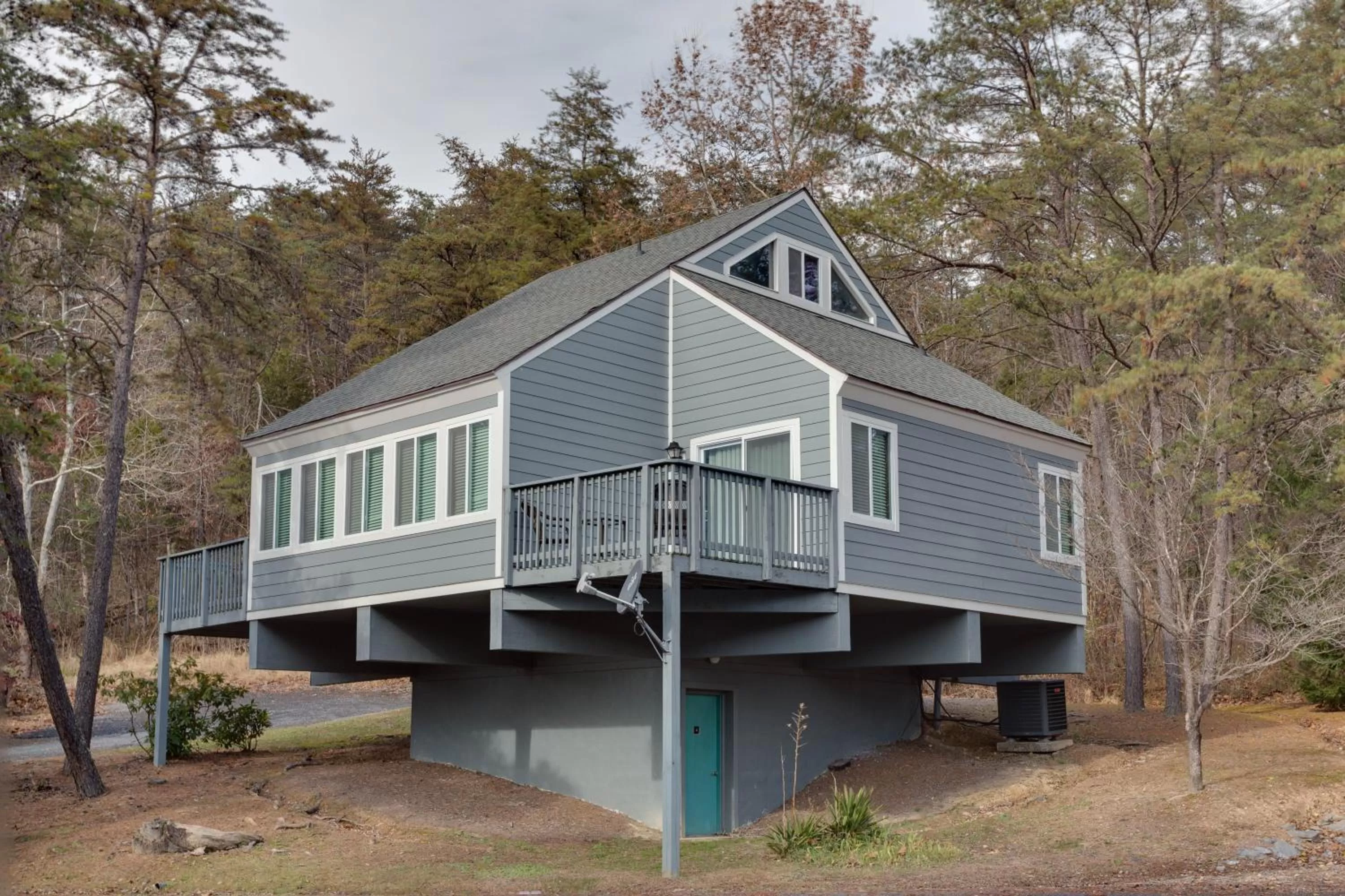 Property building in Chalet High