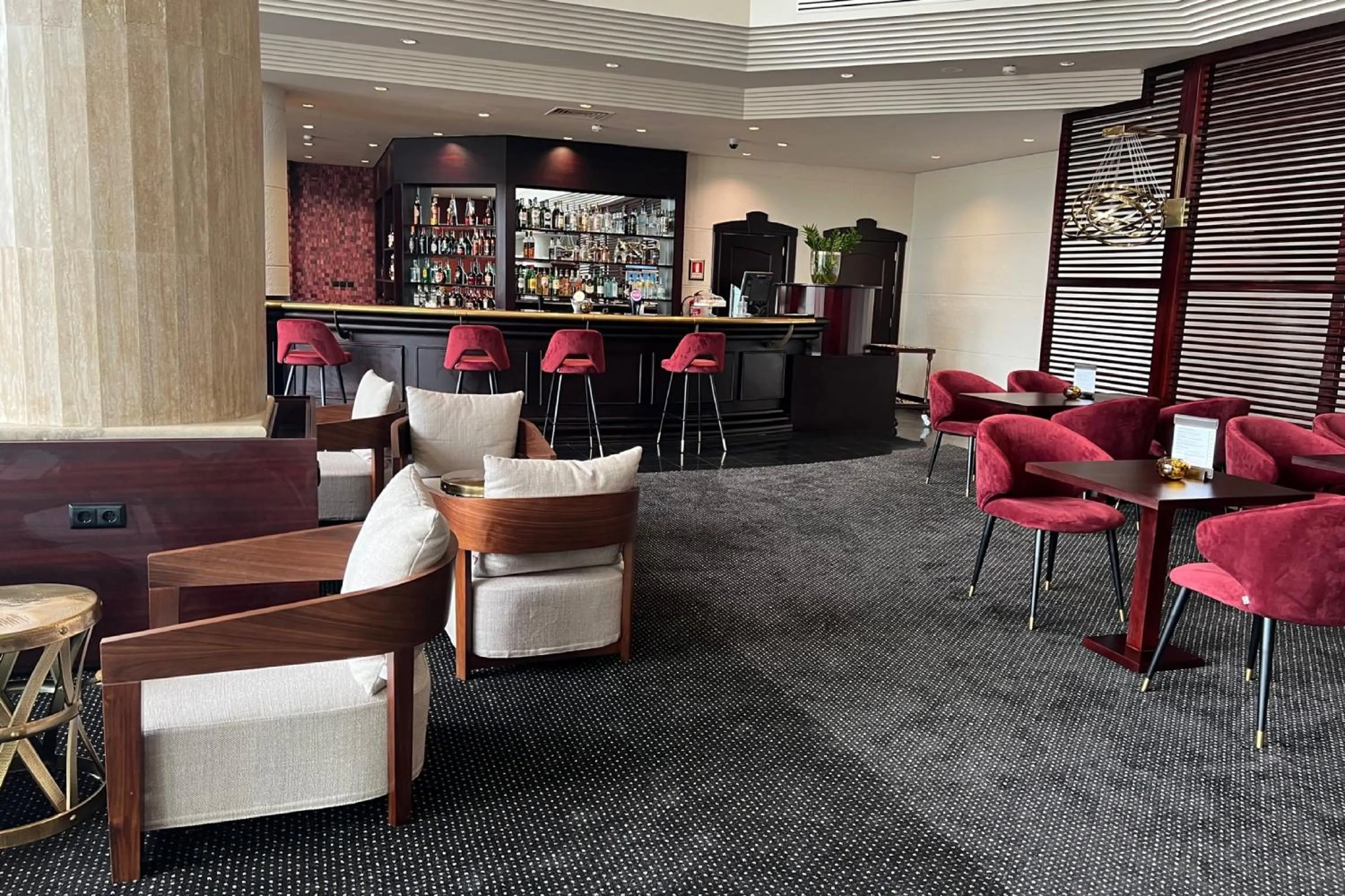 Lounge or bar in Hotel Alvalade
