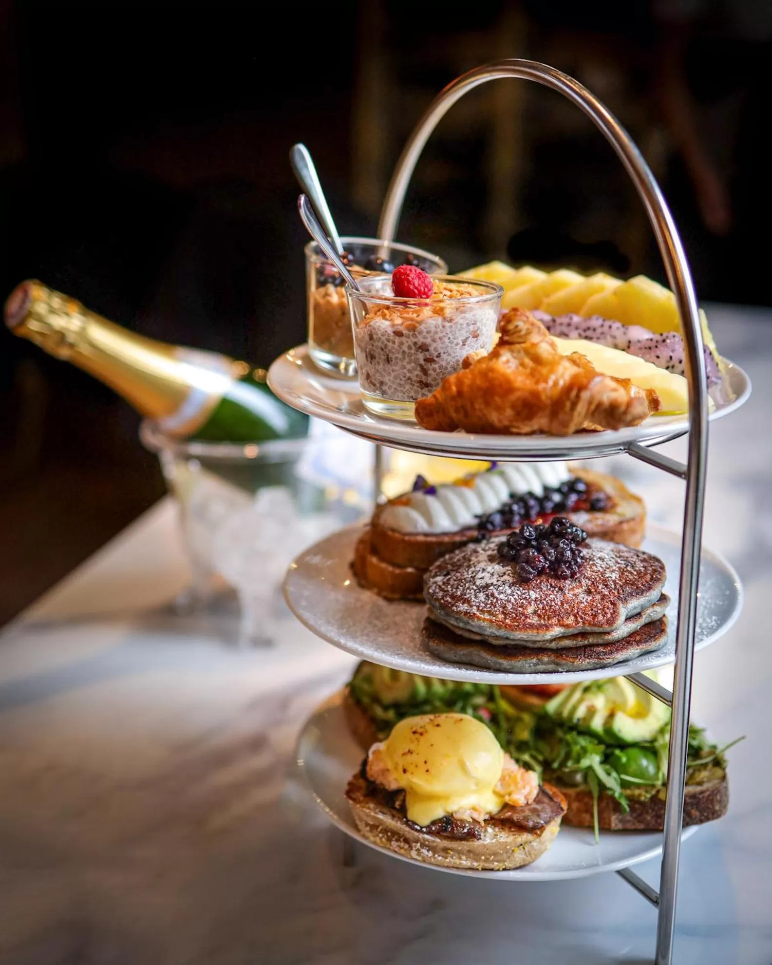 Restaurant/places to eat in Seaside Hotel North Vancouver