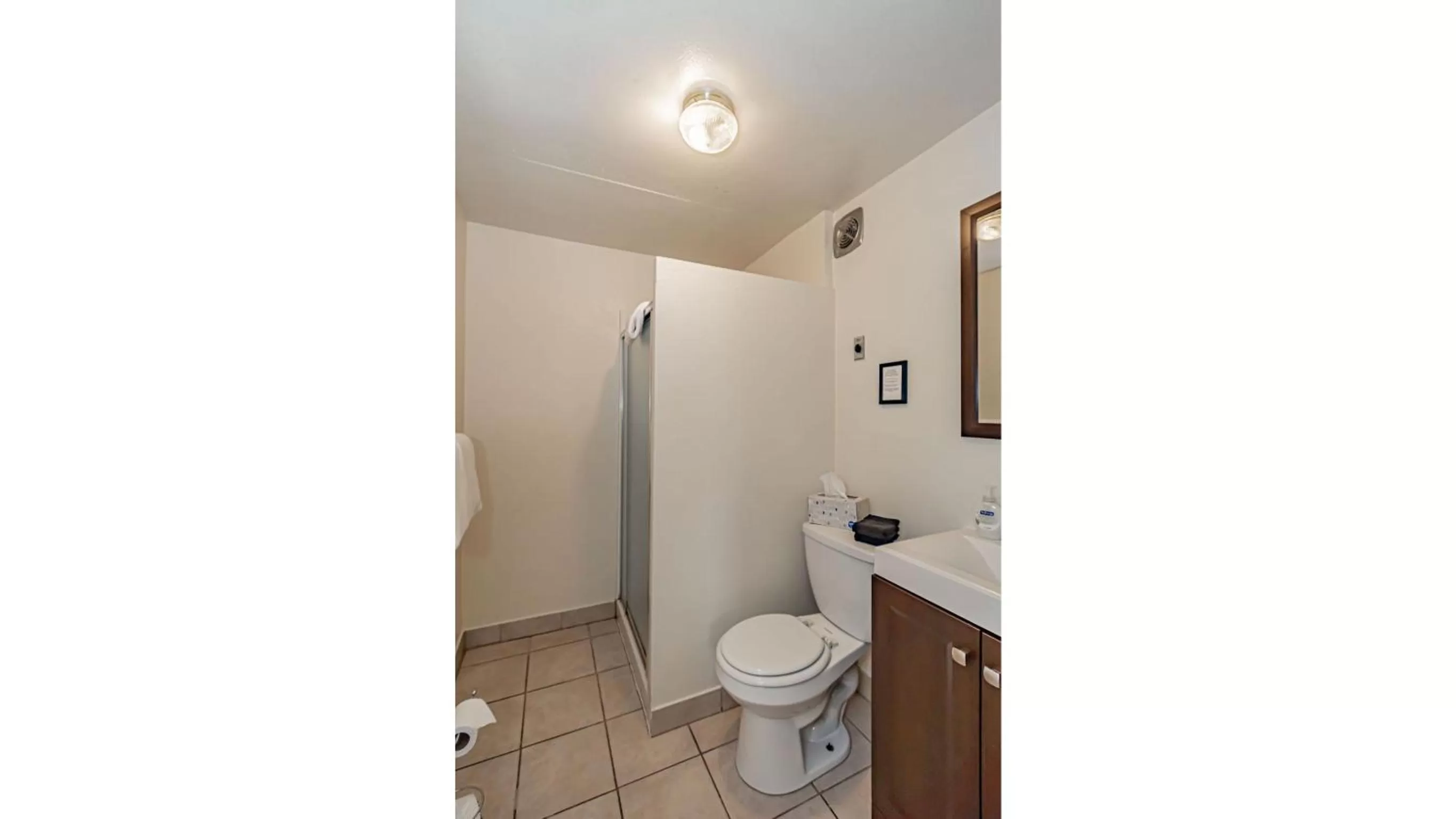 Bathroom in Suites of Lava Hot Springs