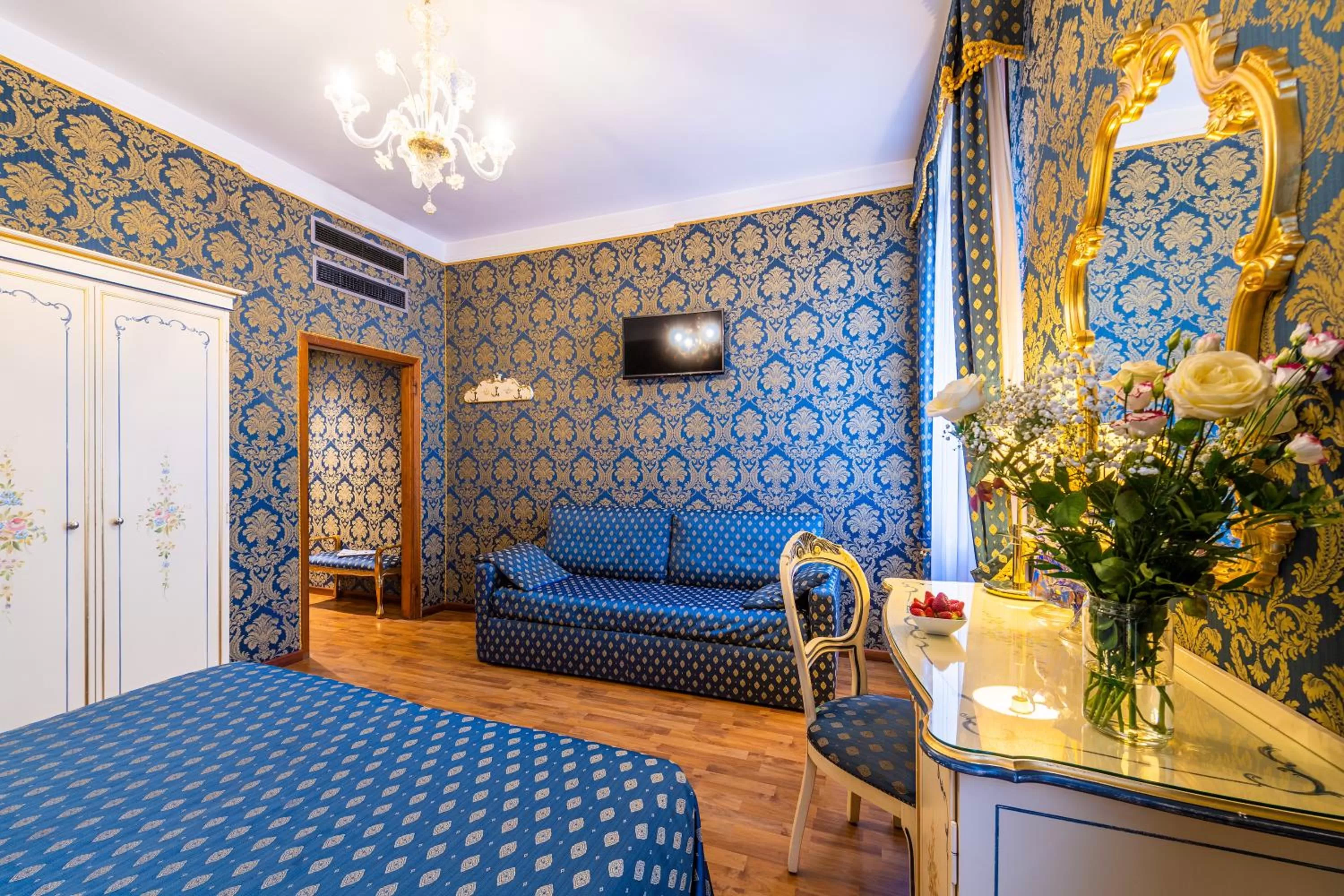 Photo of the whole room, Bed in Al Gazzettino