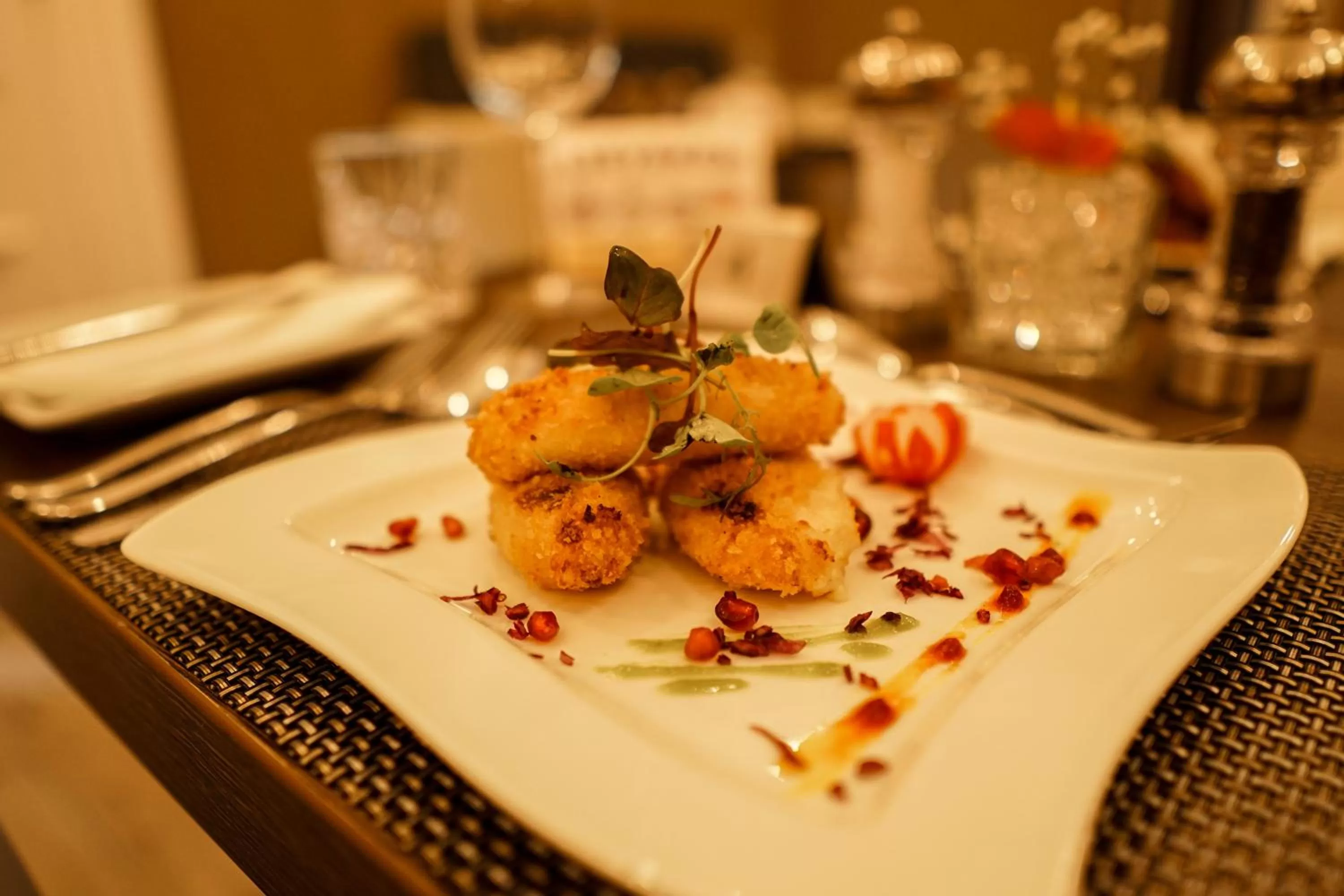 Food in Halvard Hotel