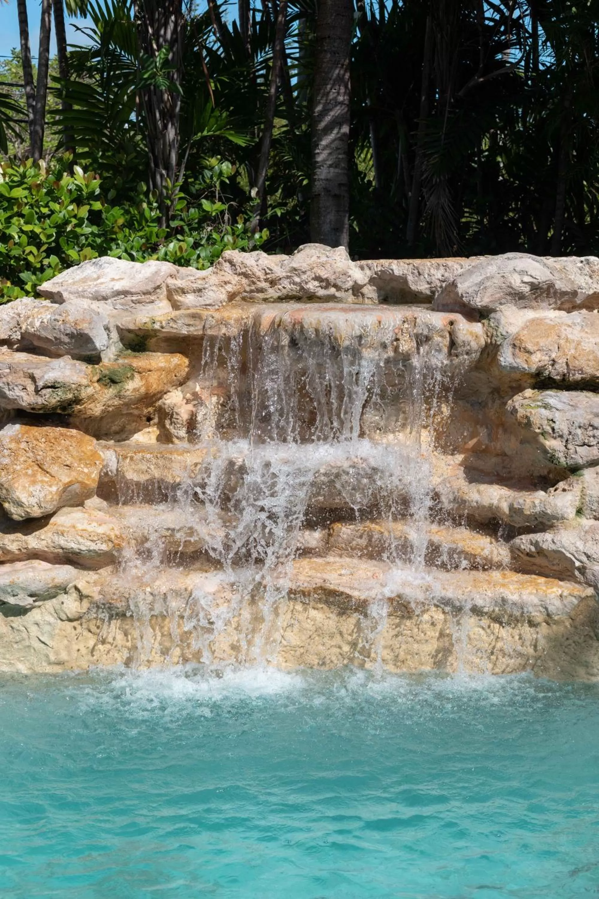 Swimming pool in Crane's Beach House Boutique Hotel & Luxury Villas