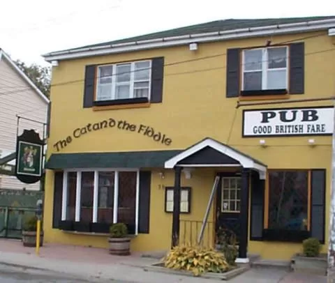 Patio in The King George Inn