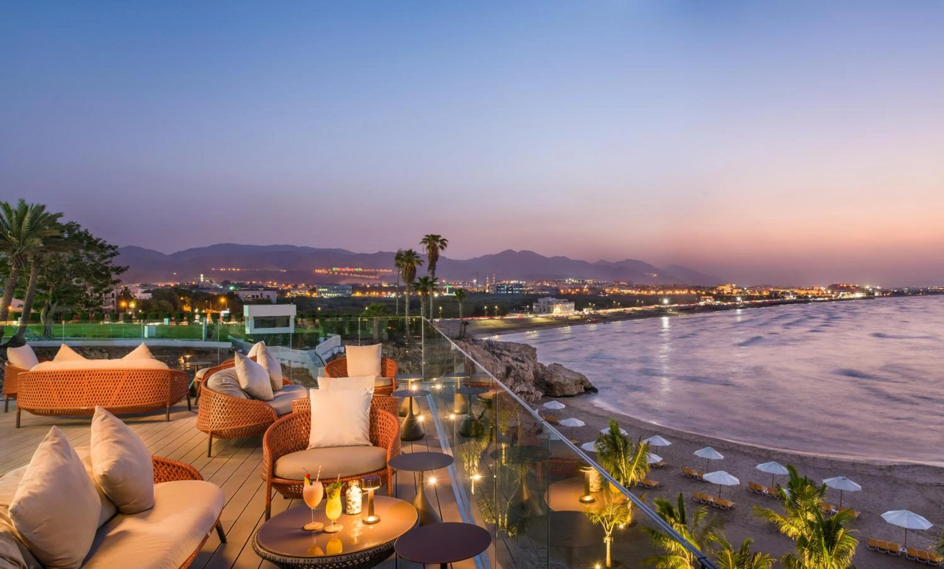 Restaurant/places to eat in Crowne Plaza Muscat by IHG