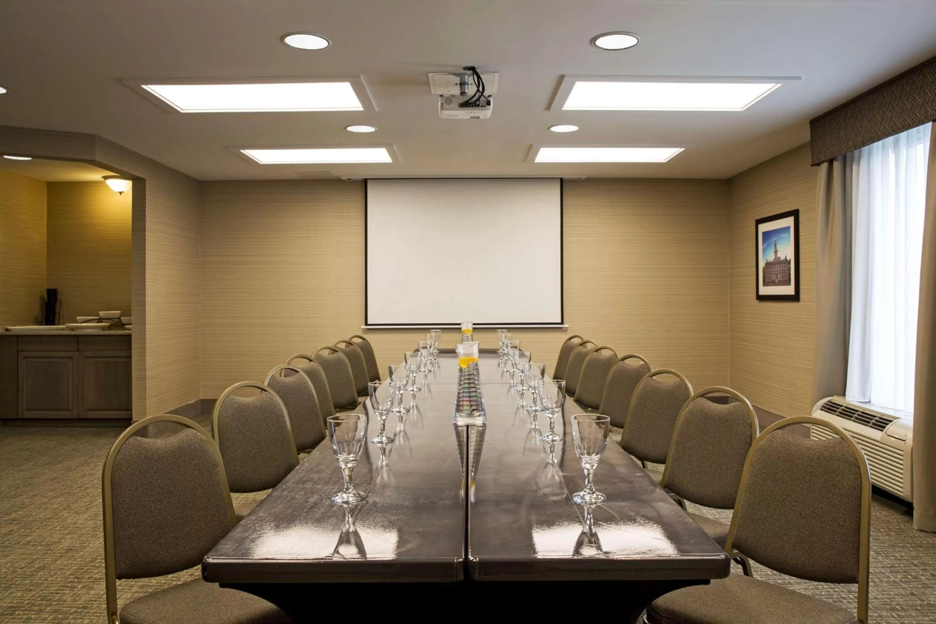 Meeting/conference room in Hampton Inn Philadelphia-Airport