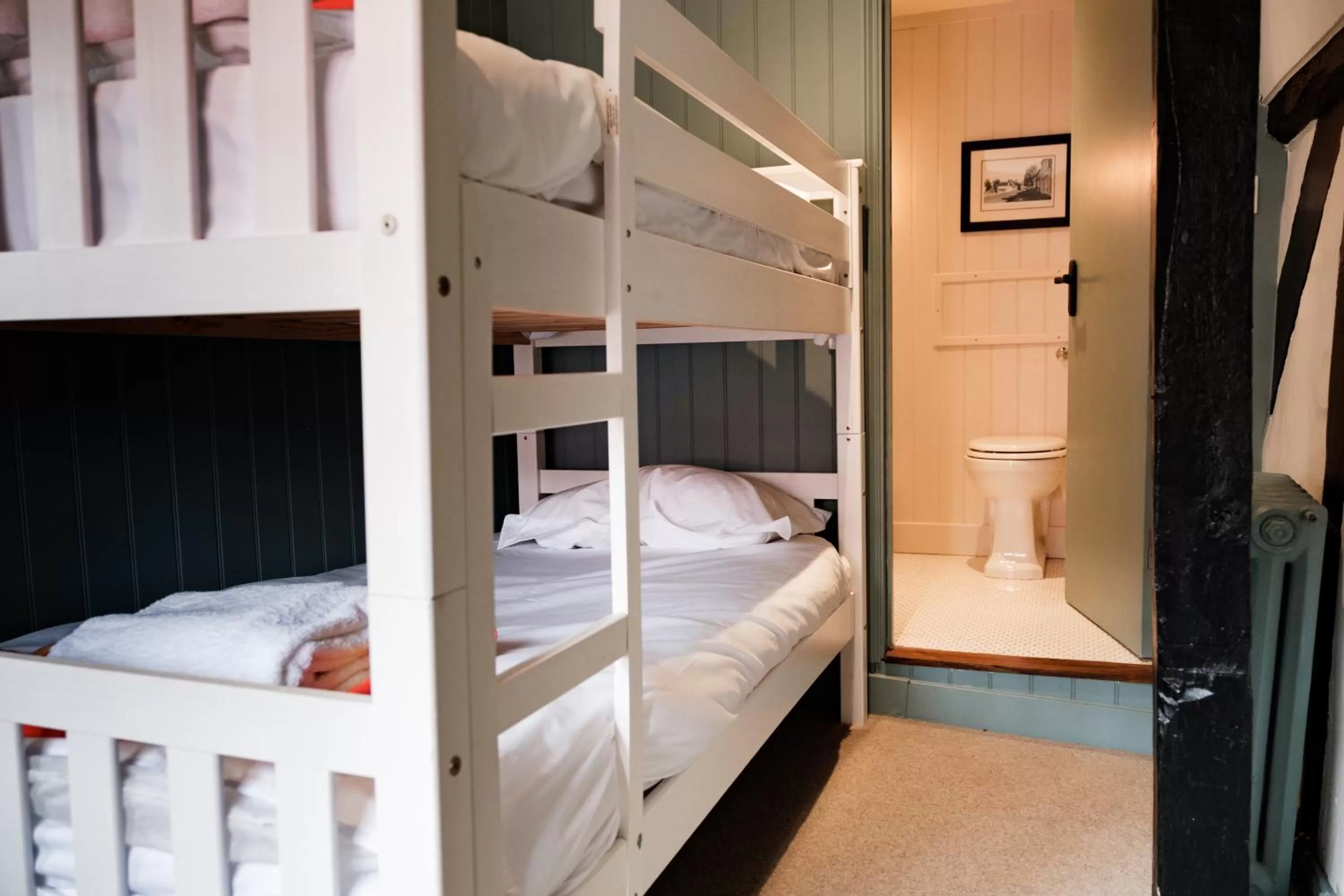 bunk bed, Bed in Bel and The Dragon-Odiham